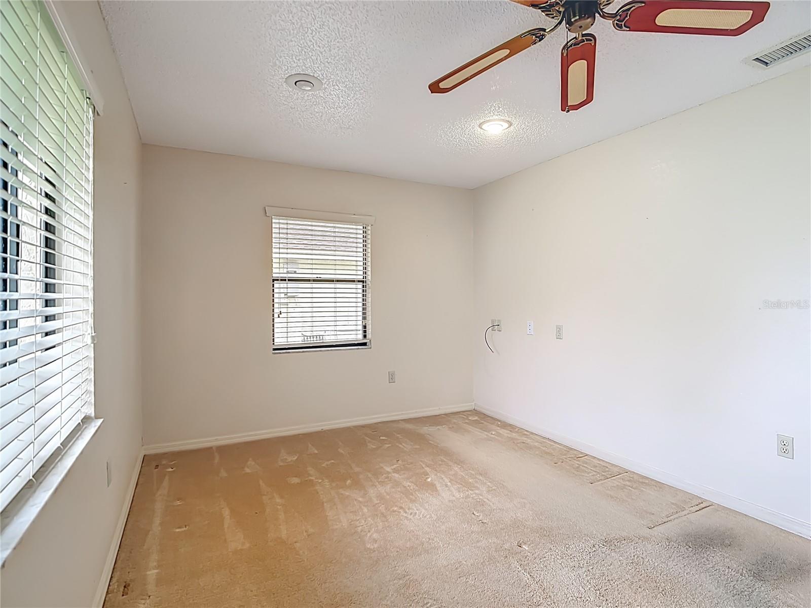 Image 41 of 48 For 247 Lake Pansy Drive