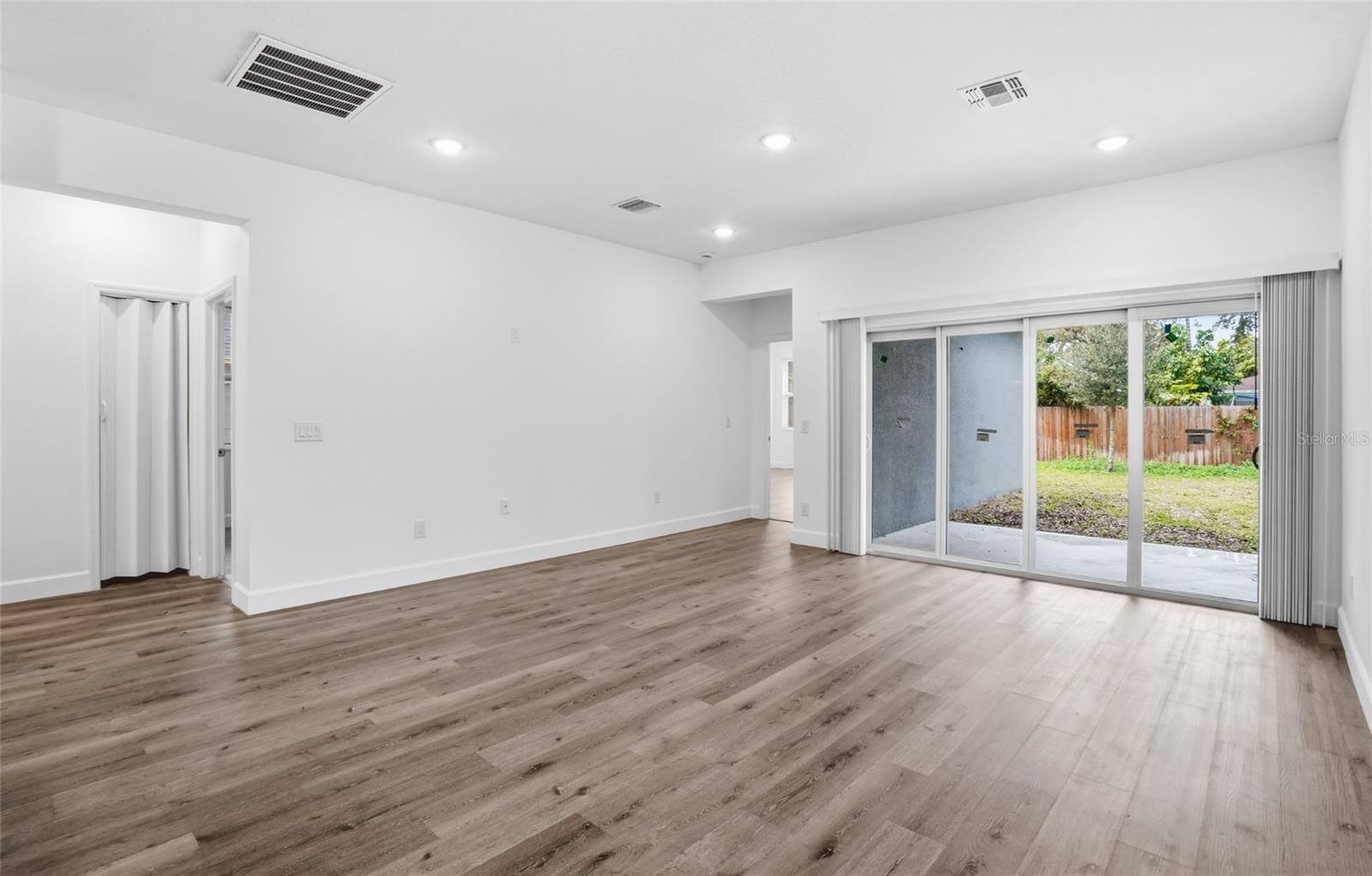 Image 5 of 41 For 1535 13th Street S