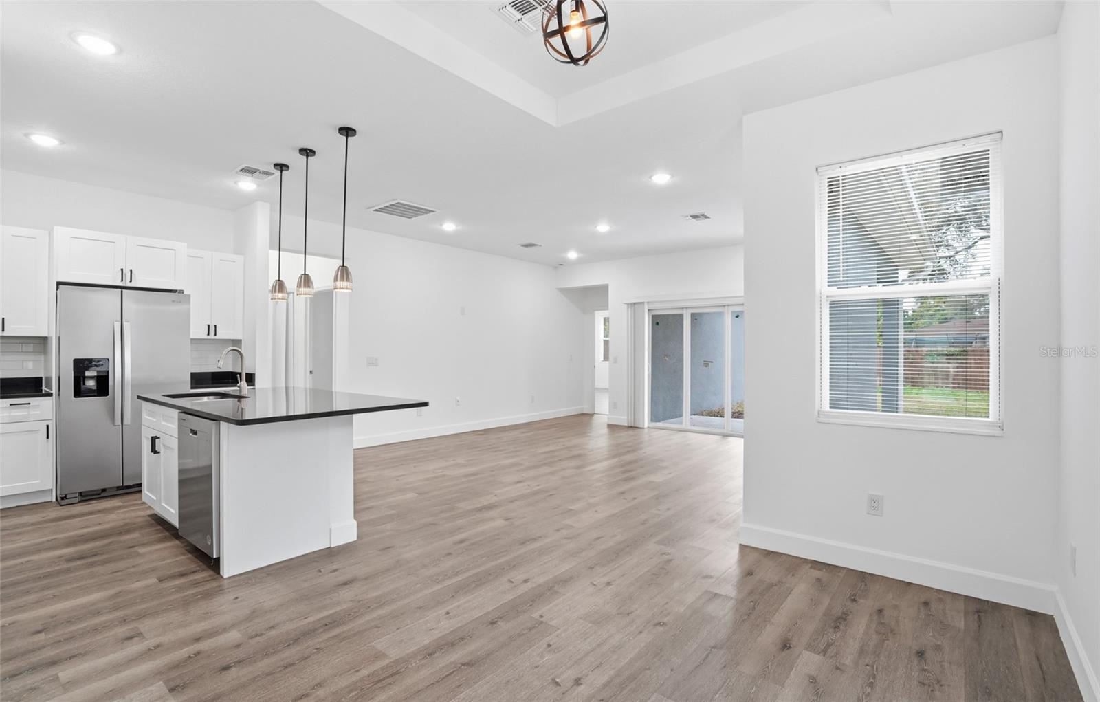 Image 8 of 41 For 1535 13th Street S