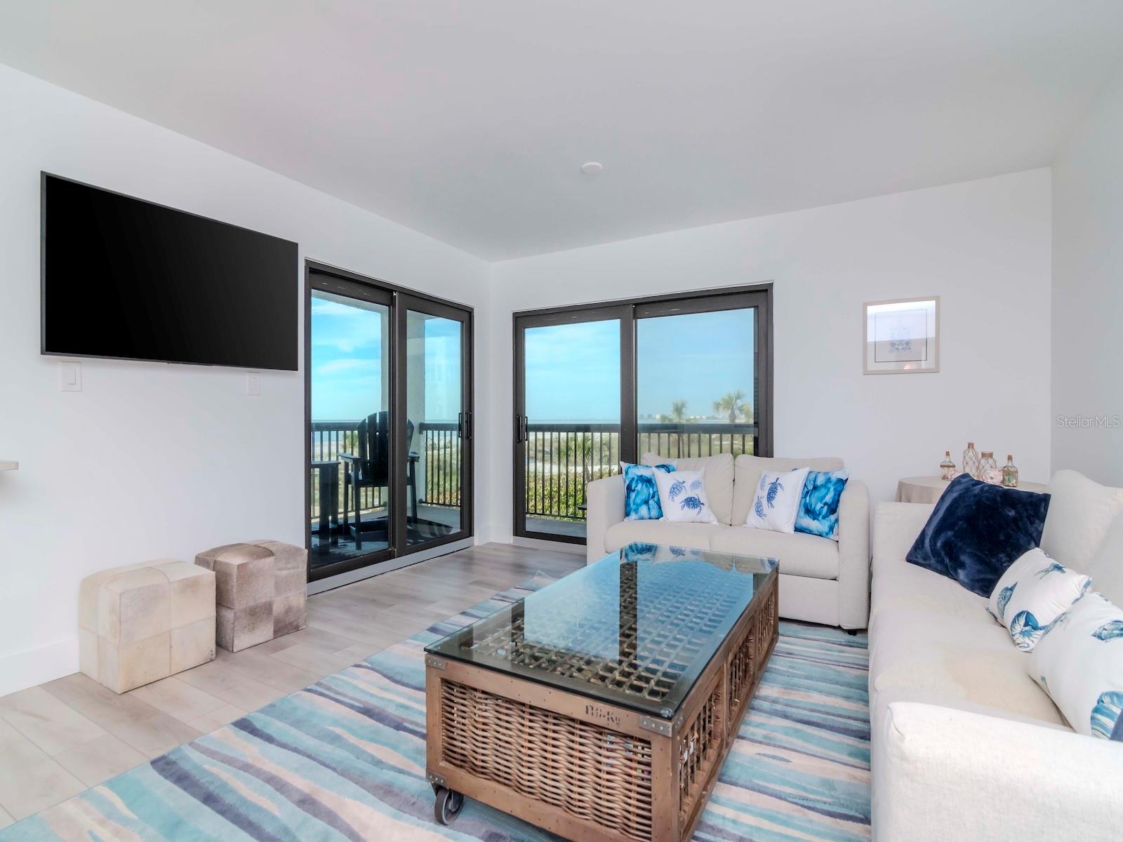 Image 12 of 79 For 3200 Gulf Boulevard 103