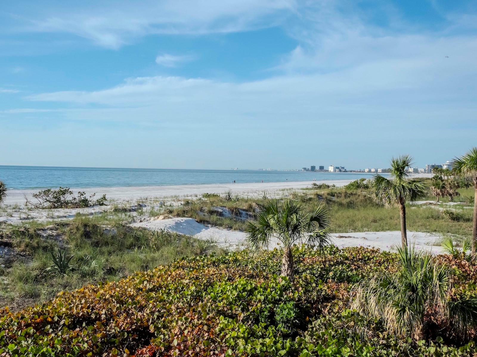 Image 35 of 79 For 3200 Gulf Boulevard 103