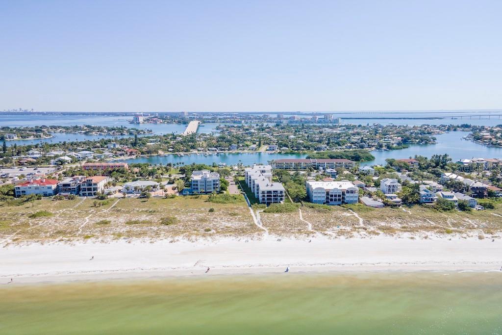 Image 62 of 79 For 3200 Gulf Boulevard 103