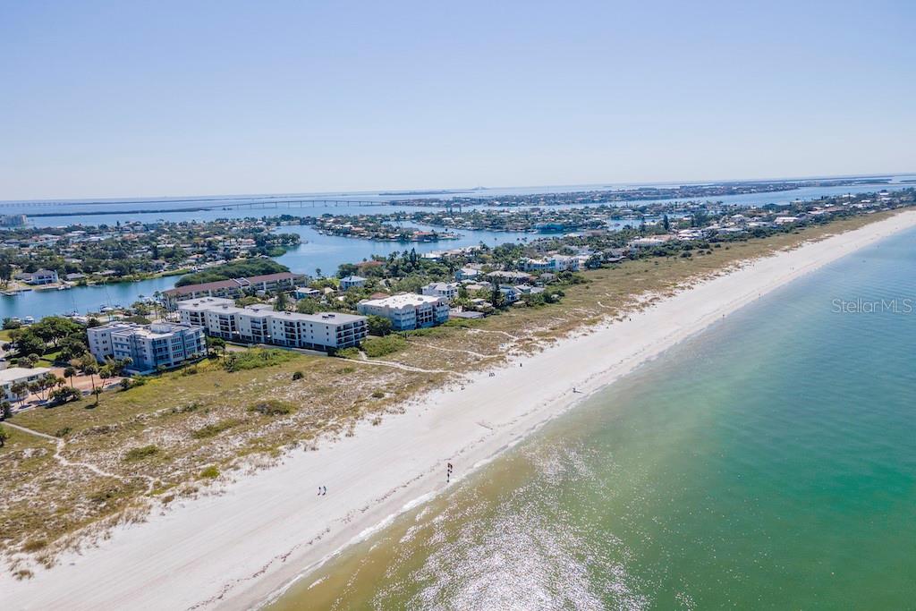 Image 64 of 79 For 3200 Gulf Boulevard 103