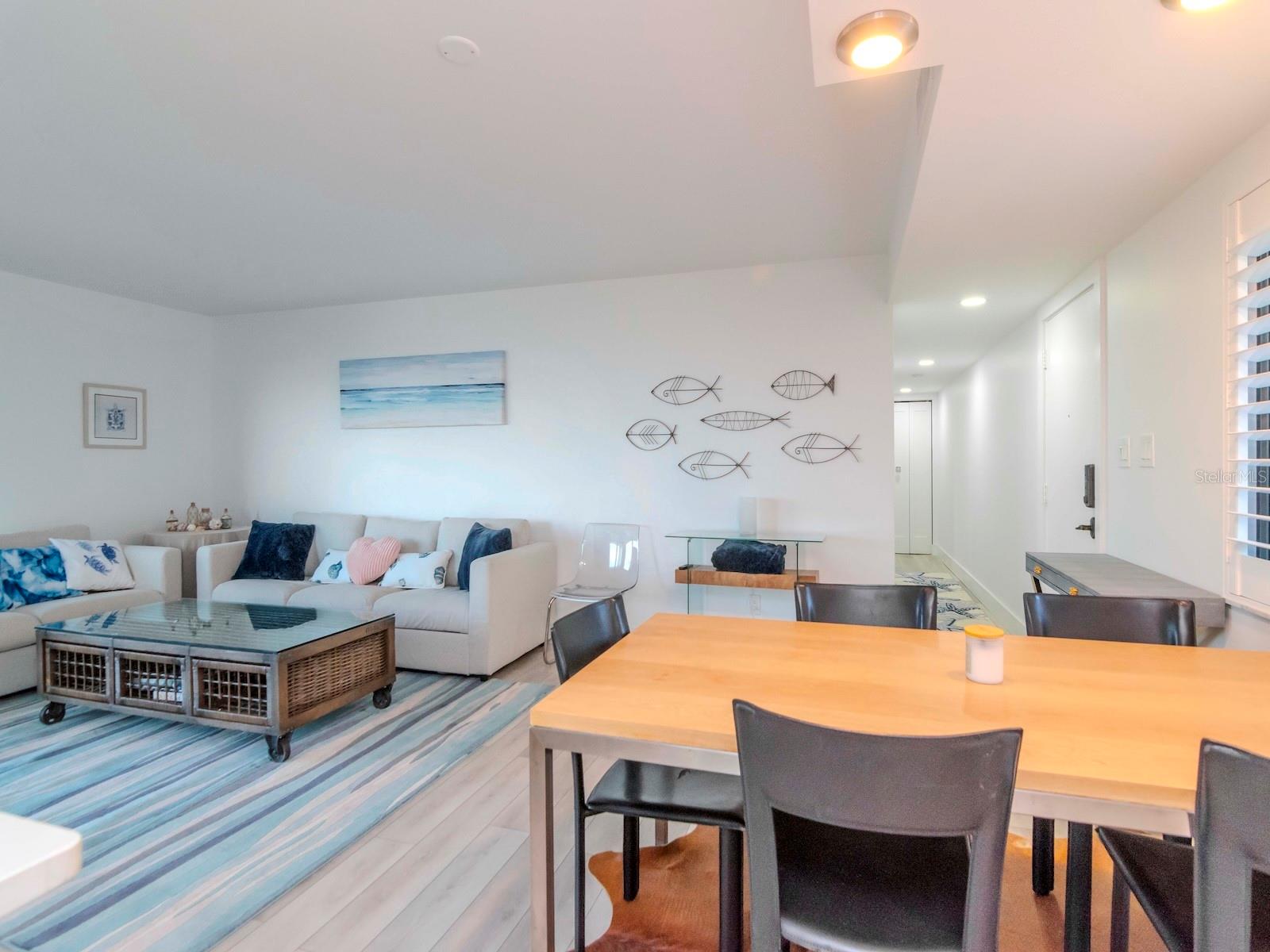 Image 7 of 79 For 3200 Gulf Boulevard 103