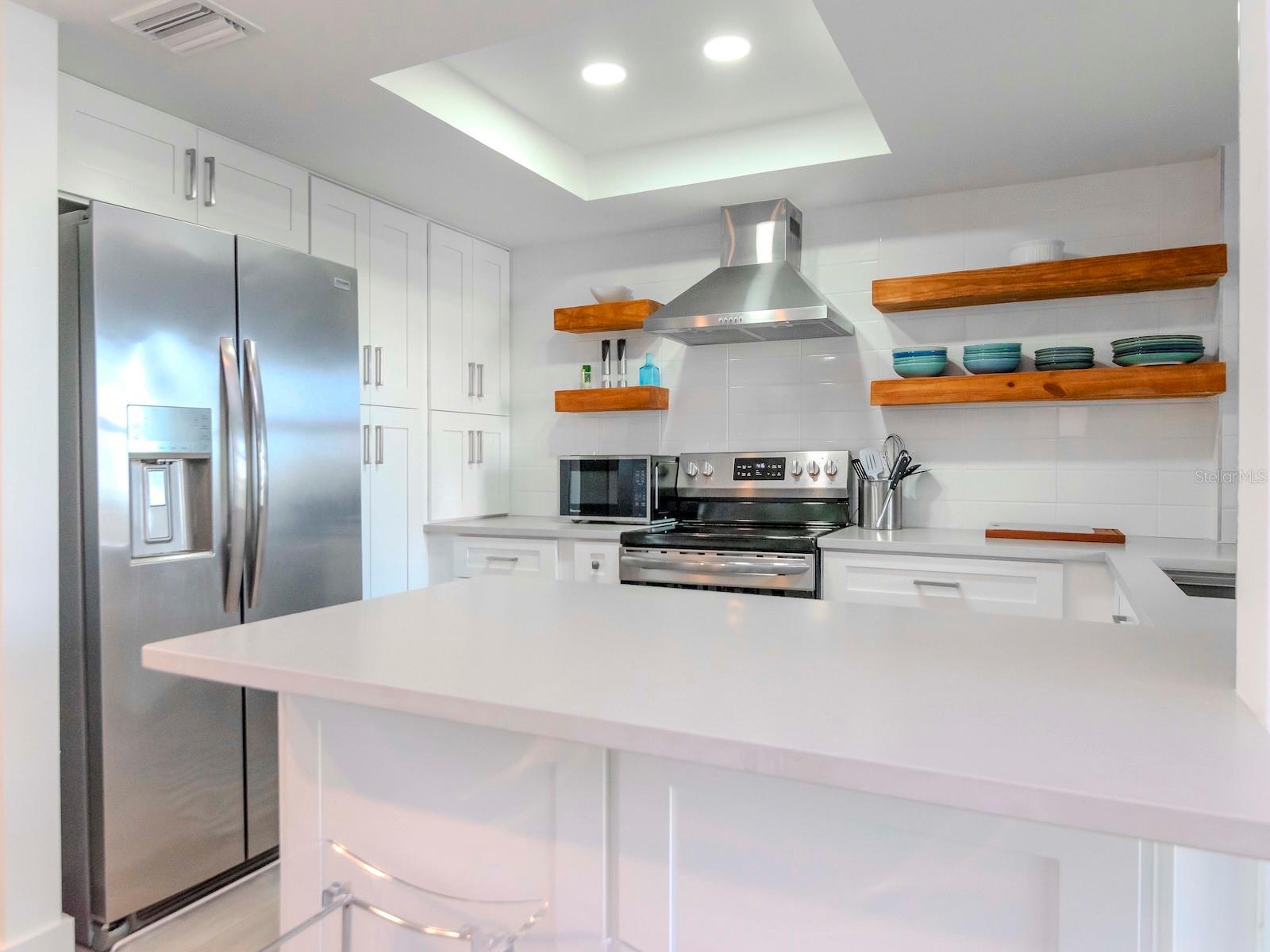 Image 8 of 79 For 3200 Gulf Boulevard 103