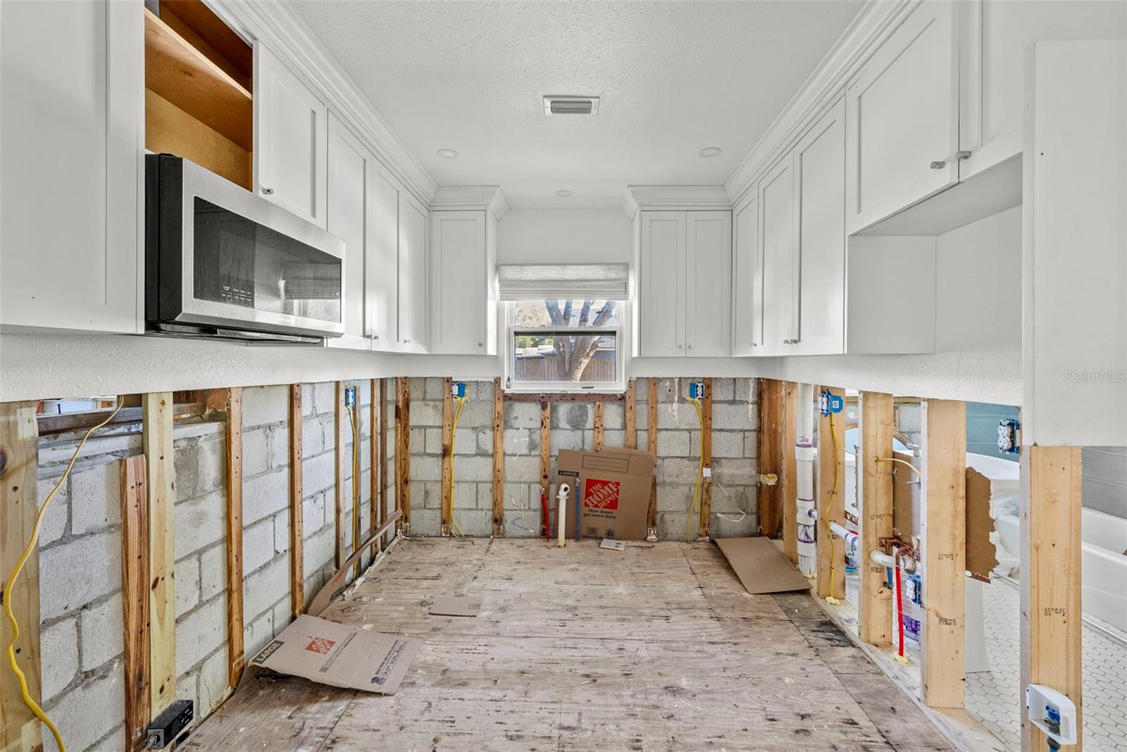 Image 18 of 48 For 2657 44th Street S