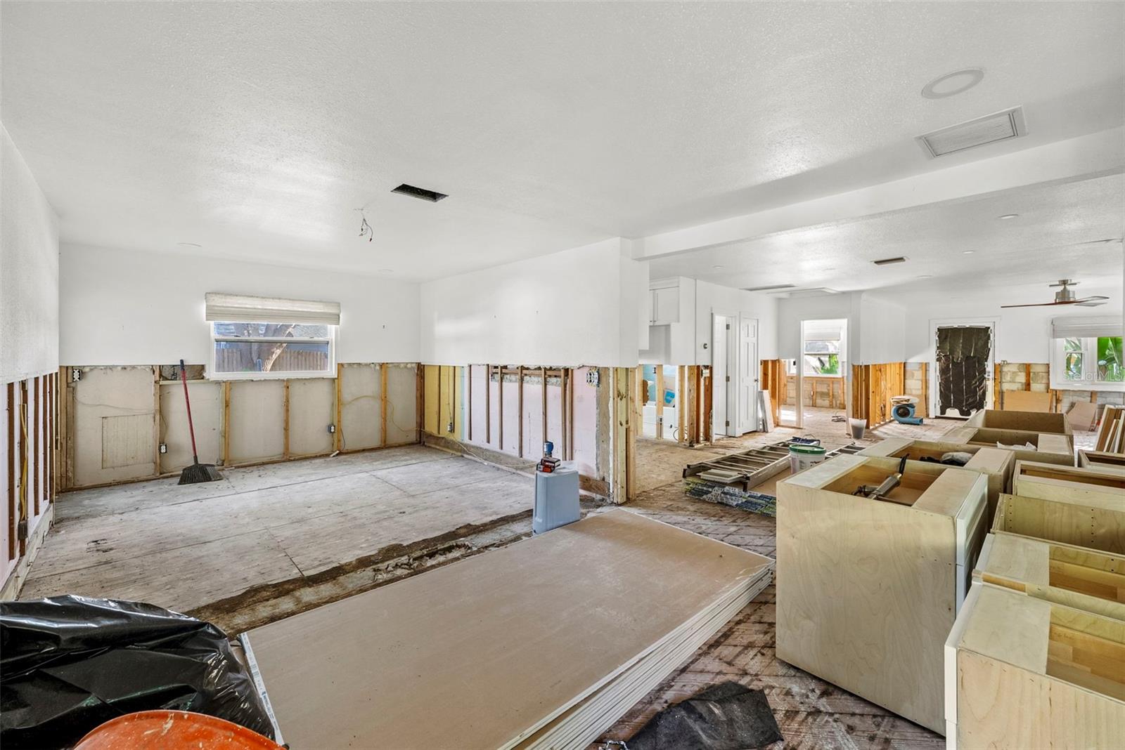 Image 20 of 48 For 2657 44th Street S