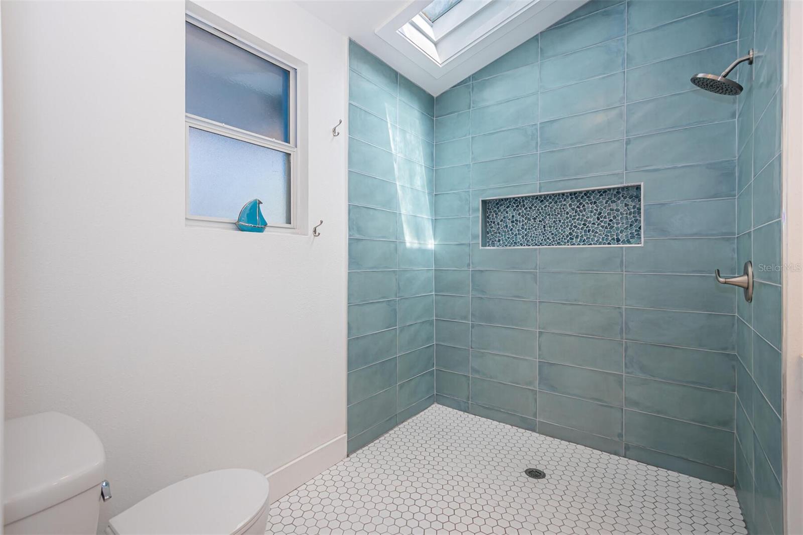 Image 32 of 48 For 2657 44th Street S