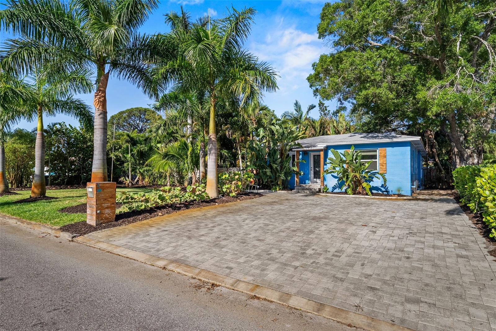 Image 44 of 48 For 2657 44th Street S