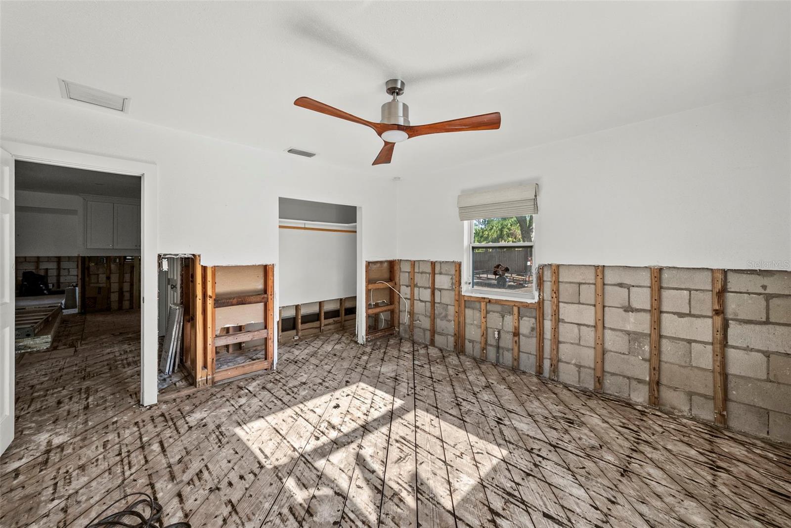 Image 9 of 48 For 2657 44th Street S