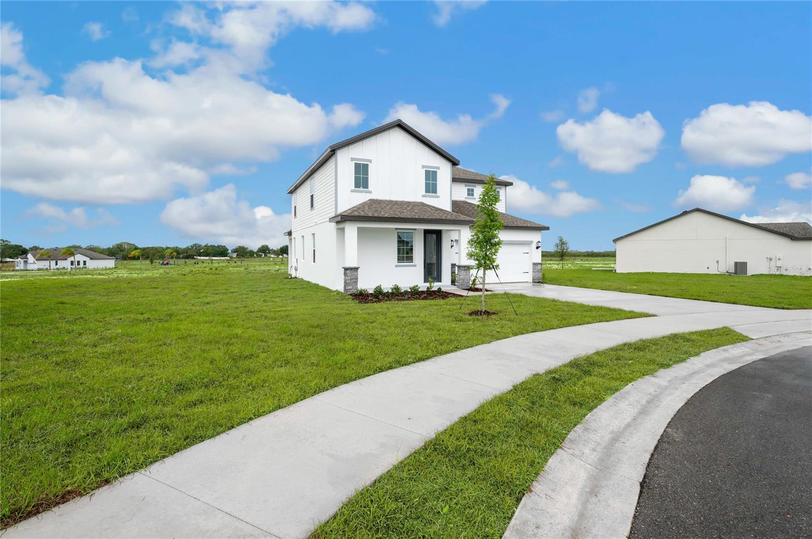 Image 3 of 34 For 806 Ponkan Court