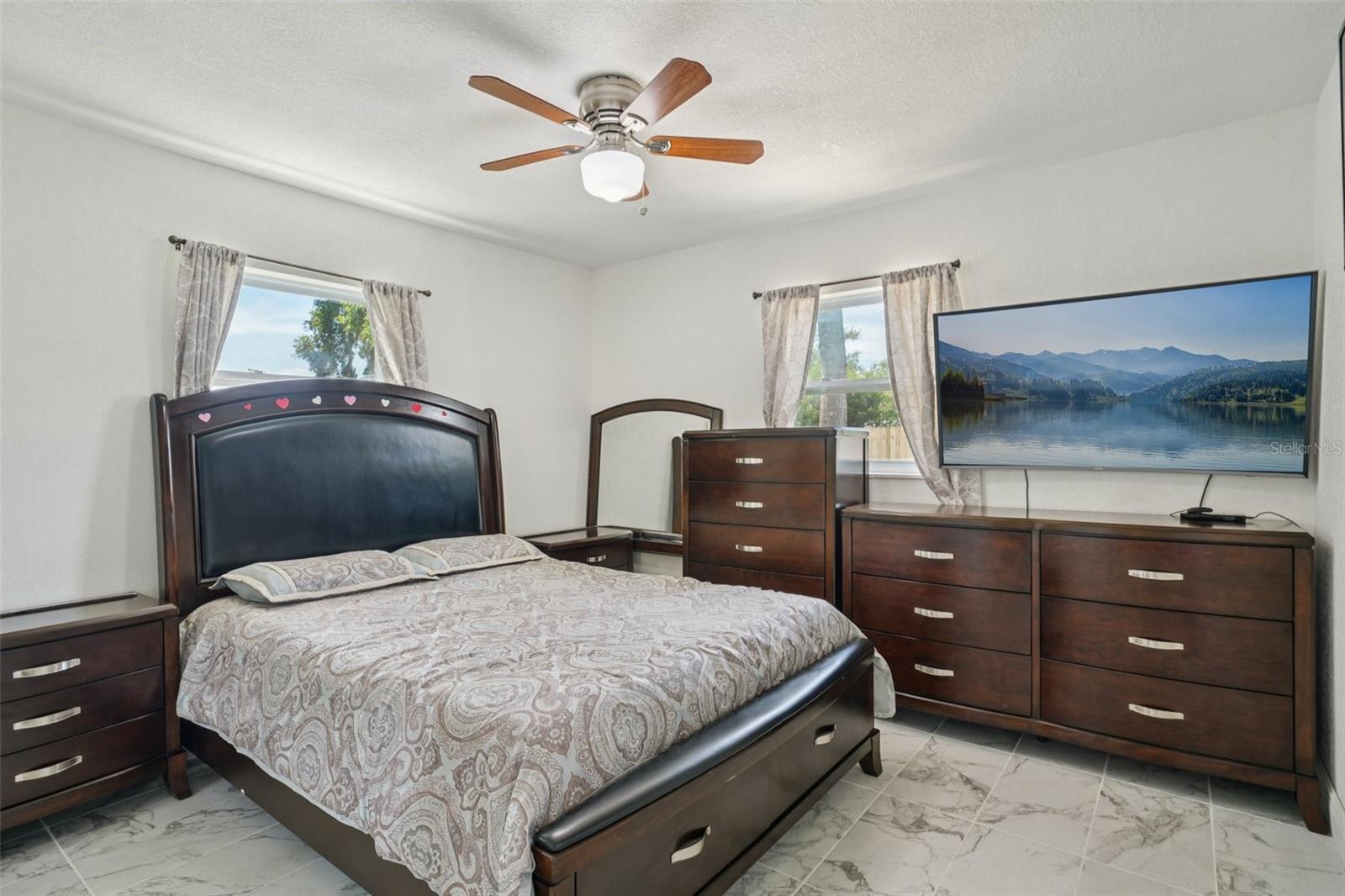 Image 18 of 36 For 1414 Seffner Valrico Road