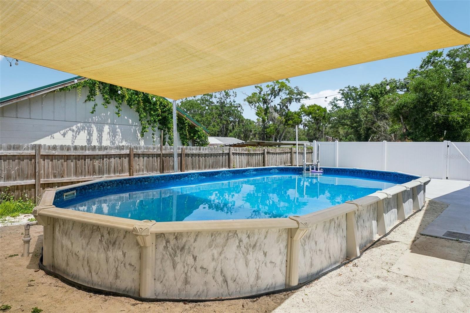 Image 27 of 36 For 1414 Seffner Valrico Road