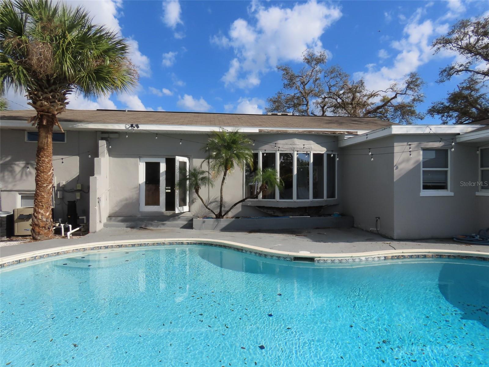 Image 5 of 99 For 125 Harbor Bluff Drive