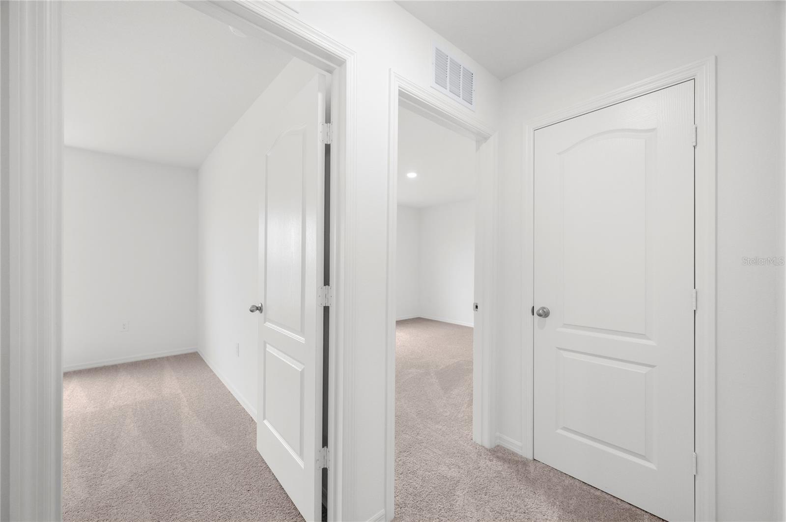 Image 24 of 30 For 823 Ponkan Court