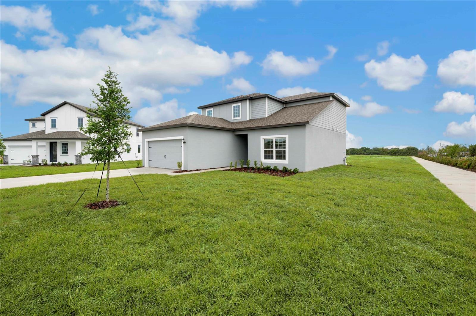 Image 3 of 30 For 823 Ponkan Court