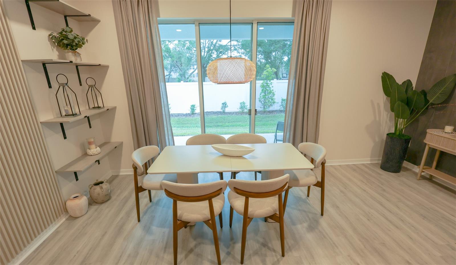 Image 23 of 31 For 2992 Mearshire Drive