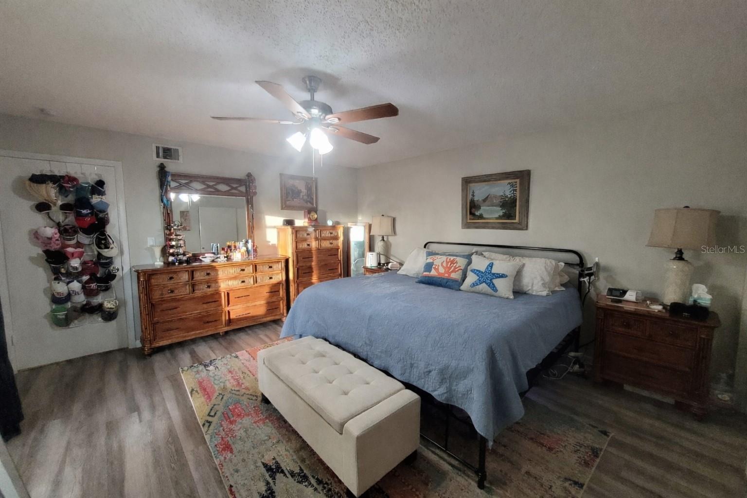 Image 29 of 47 For 14521 Catalina Circle