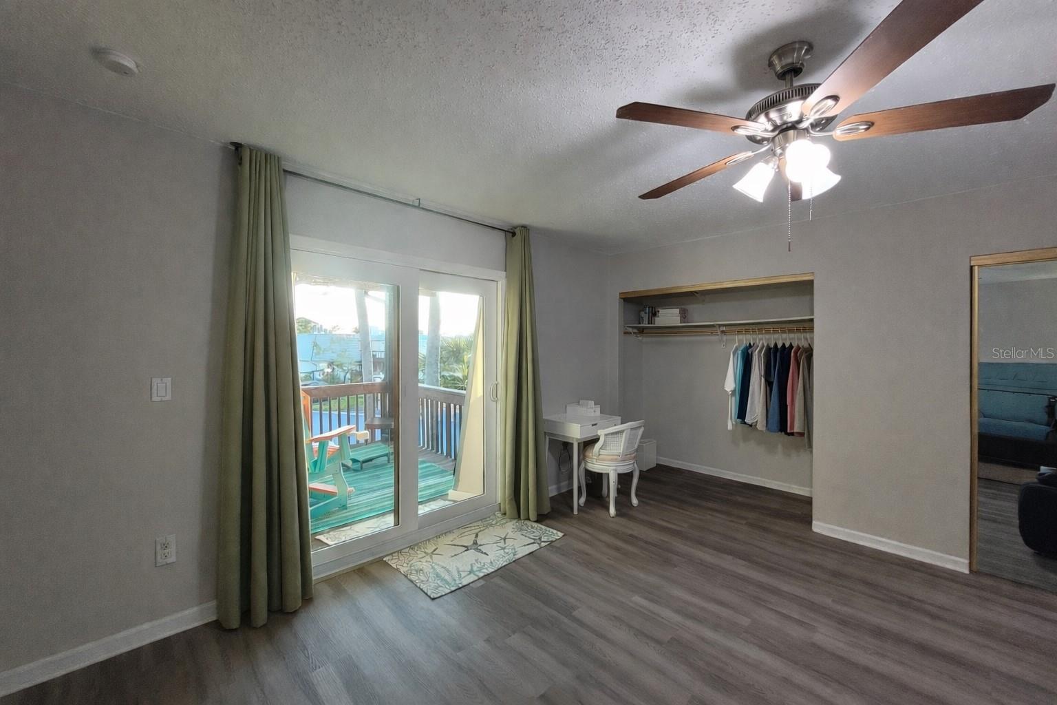 Image 35 of 47 For 14521 Catalina Circle