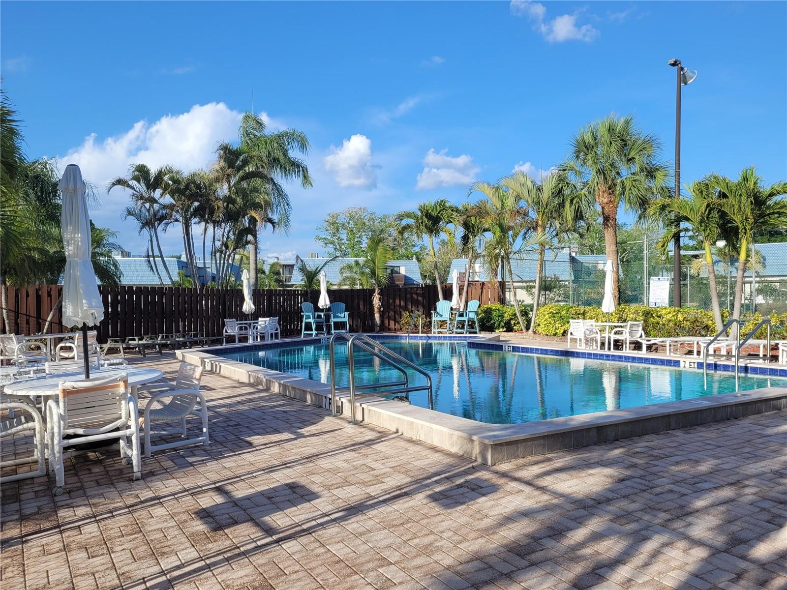 Image 40 of 47 For 14521 Catalina Circle