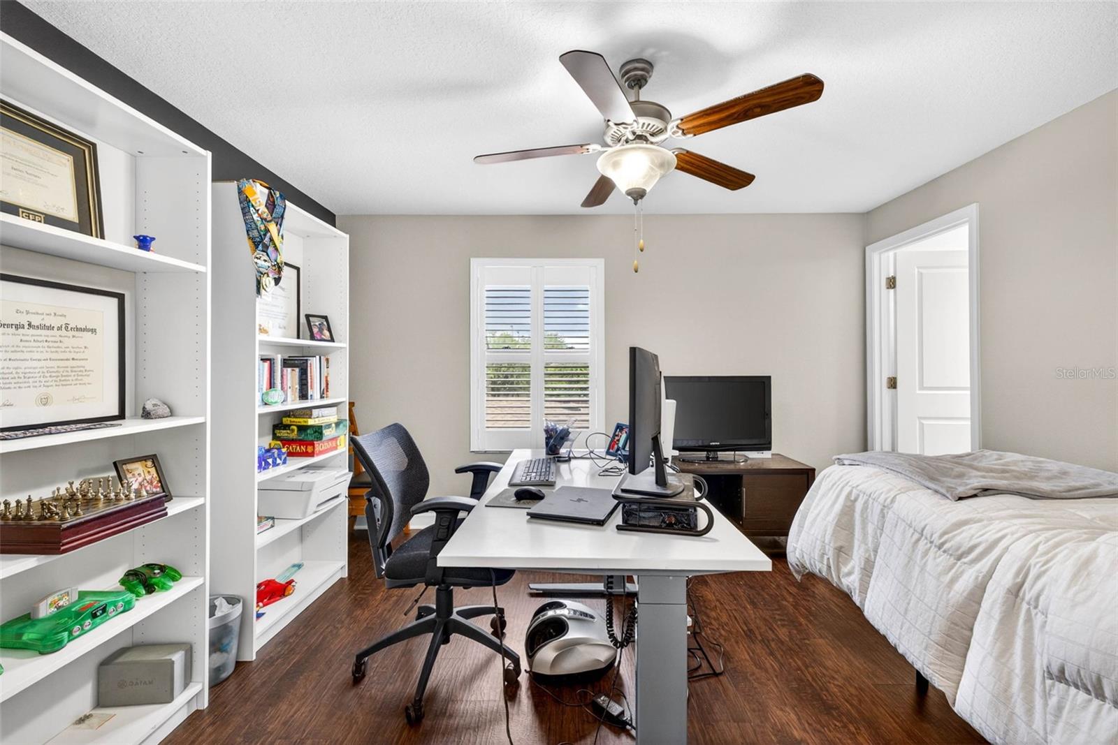 Image 17 of 41 For 28635 Tranquil Lake Circle