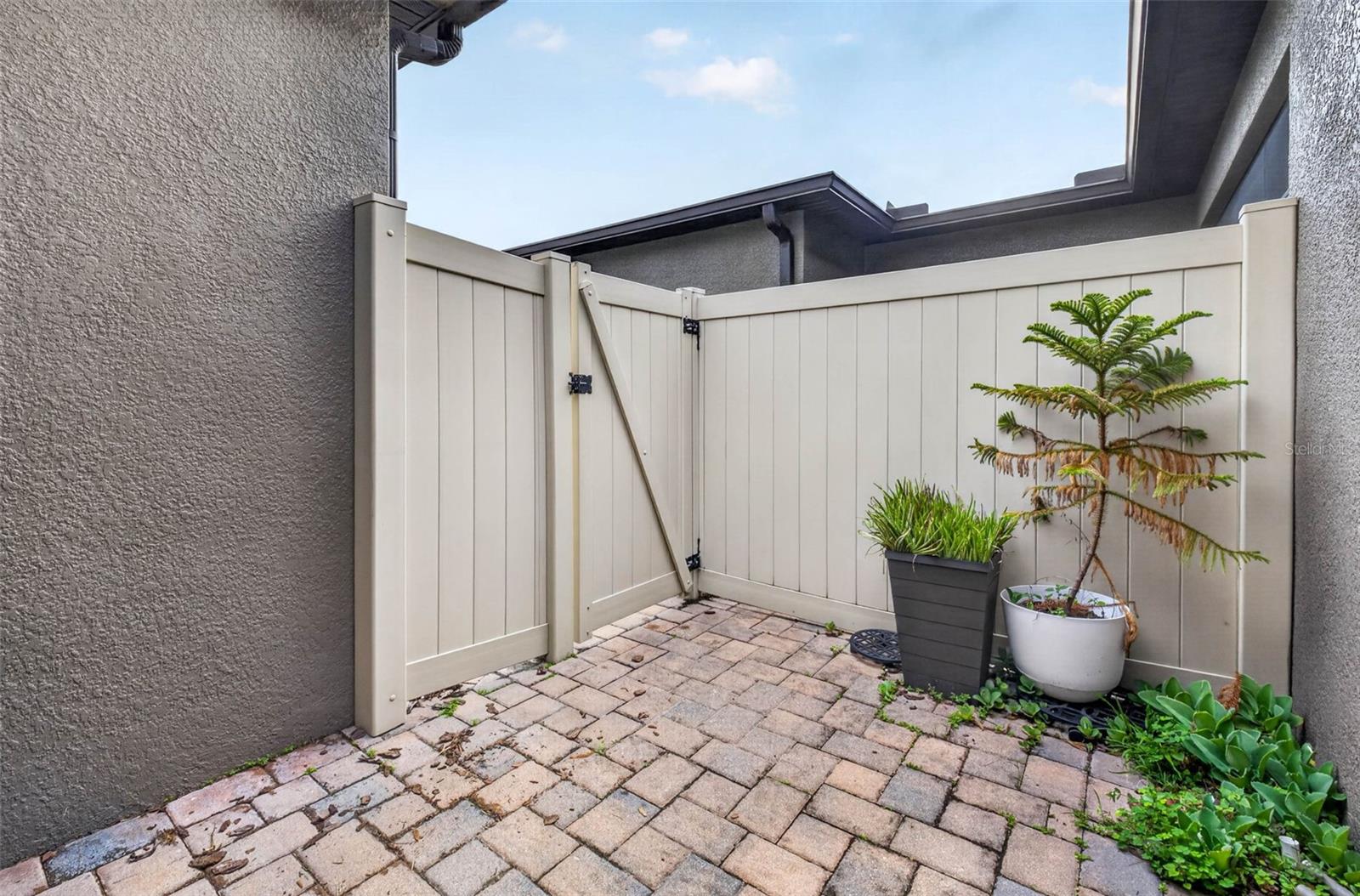 Image 26 of 41 For 28635 Tranquil Lake Circle