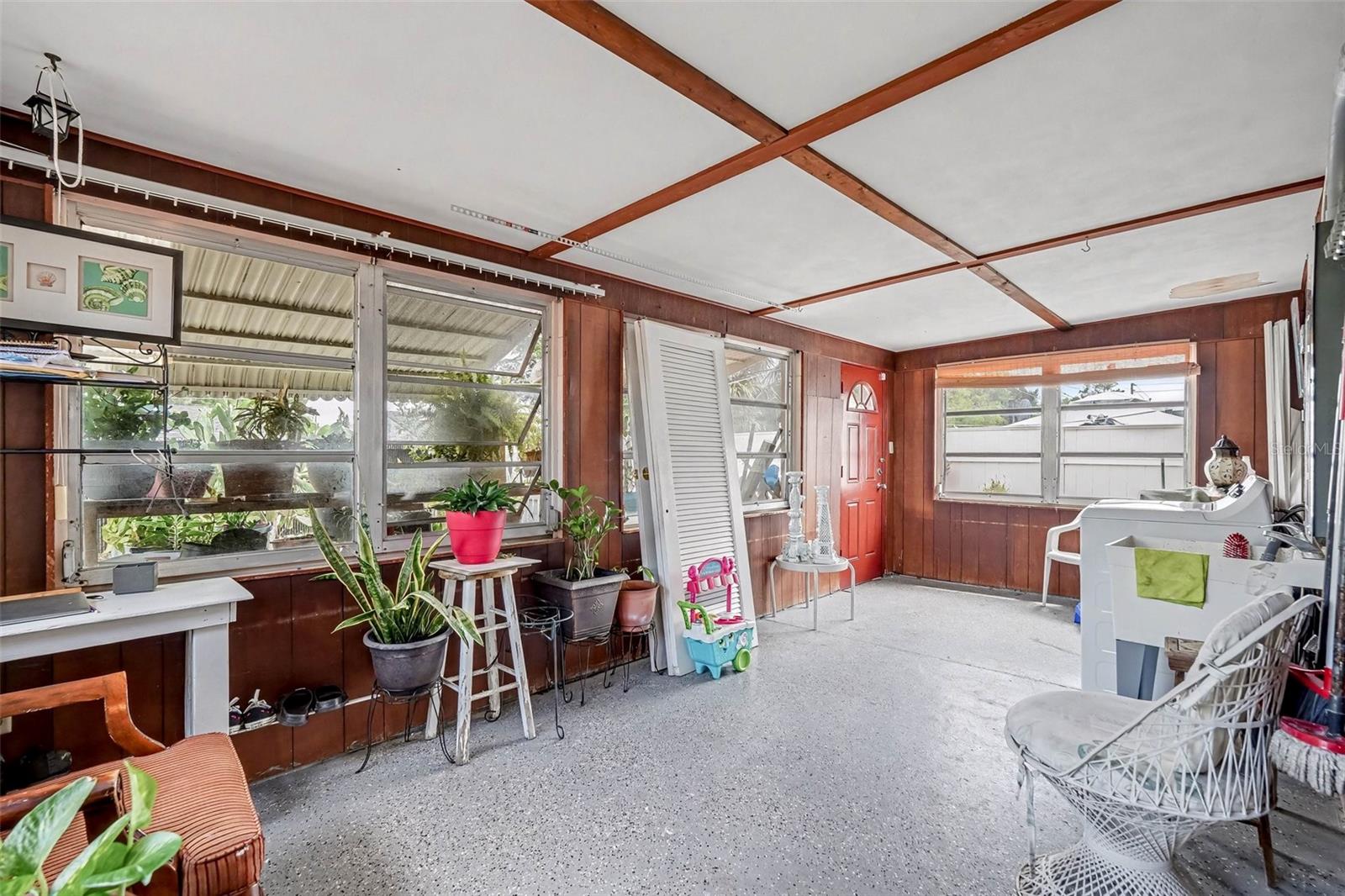 Image 19 of 28 For 1244 Classic Drive