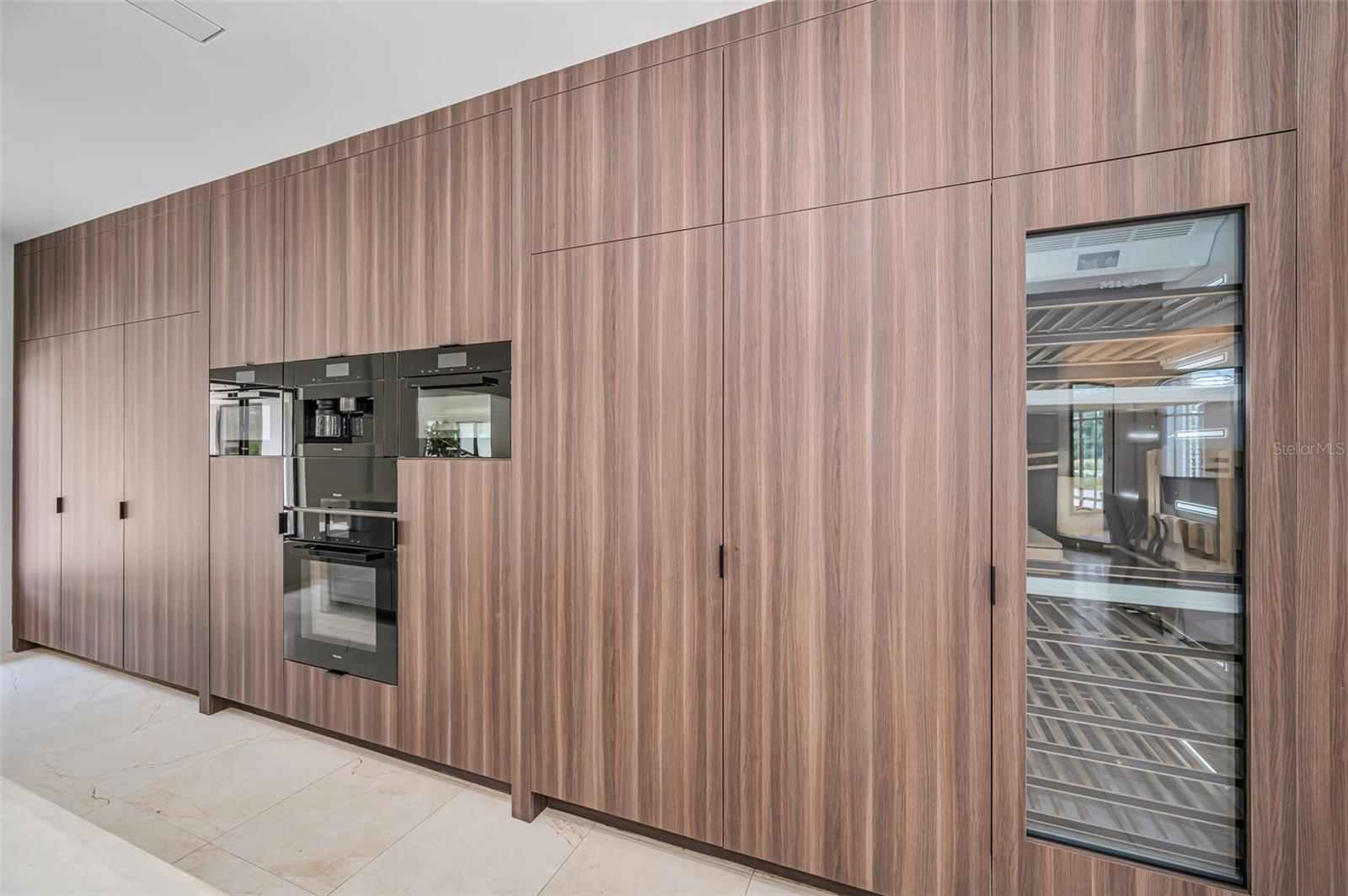 Image 18 of 73 For 2521 Lake Ellen Drive