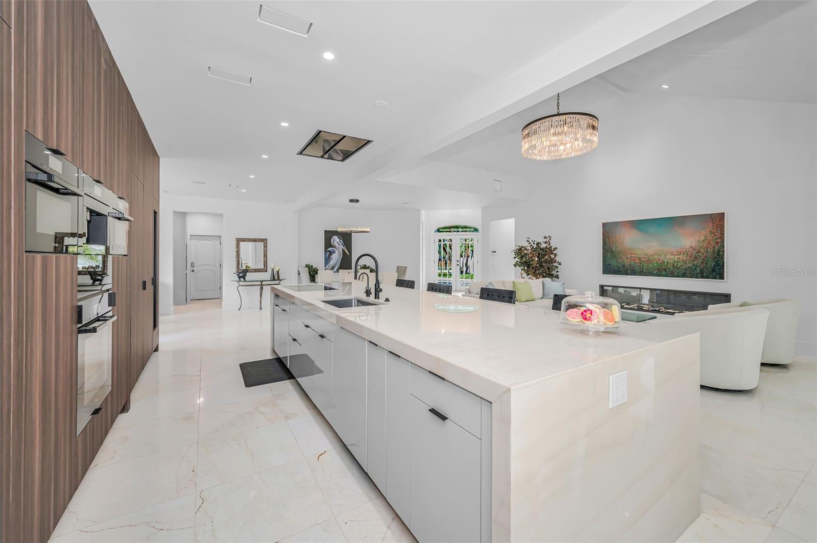 Image 21 of 73 For 2521 Lake Ellen Drive