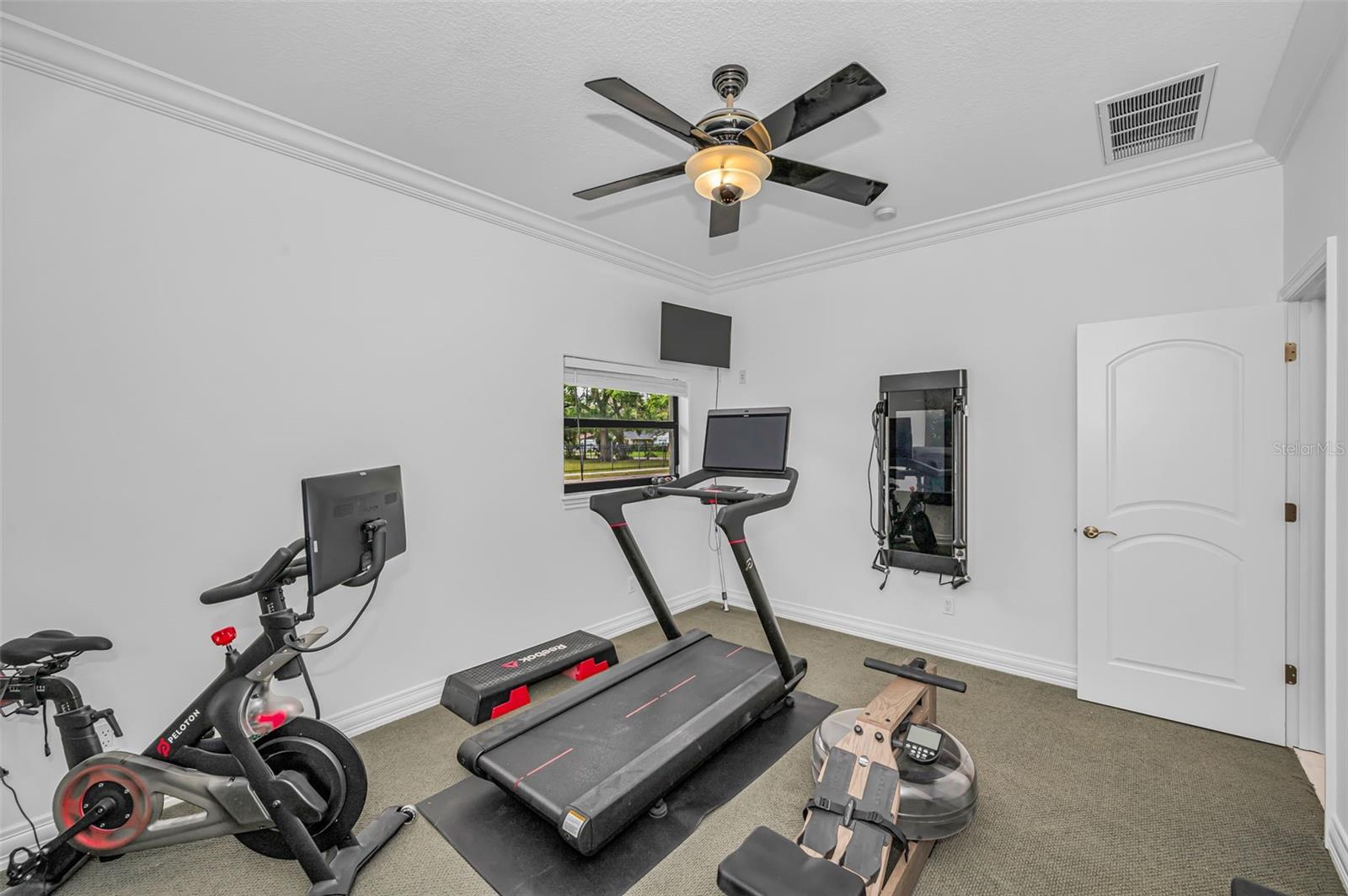 Image 34 of 73 For 2521 Lake Ellen Drive