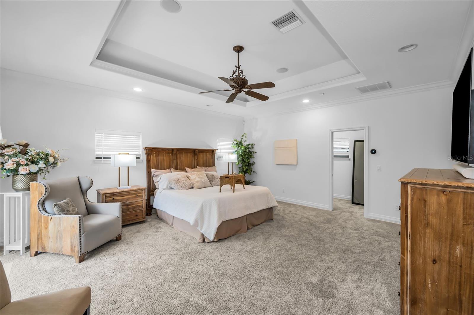 Image 37 of 73 For 2521 Lake Ellen Drive