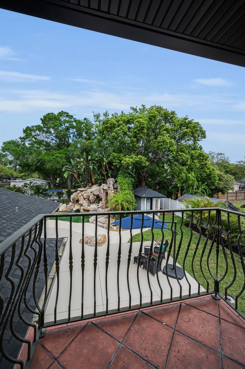 Image 41 of 73 For 2521 Lake Ellen Drive