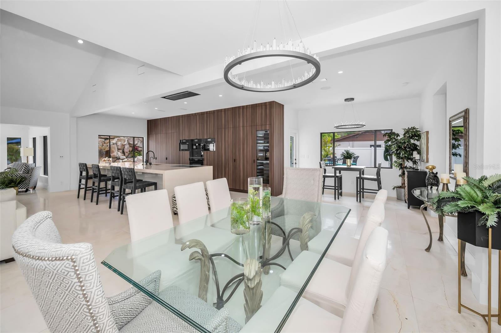 Image 9 of 73 For 2521 Lake Ellen Drive