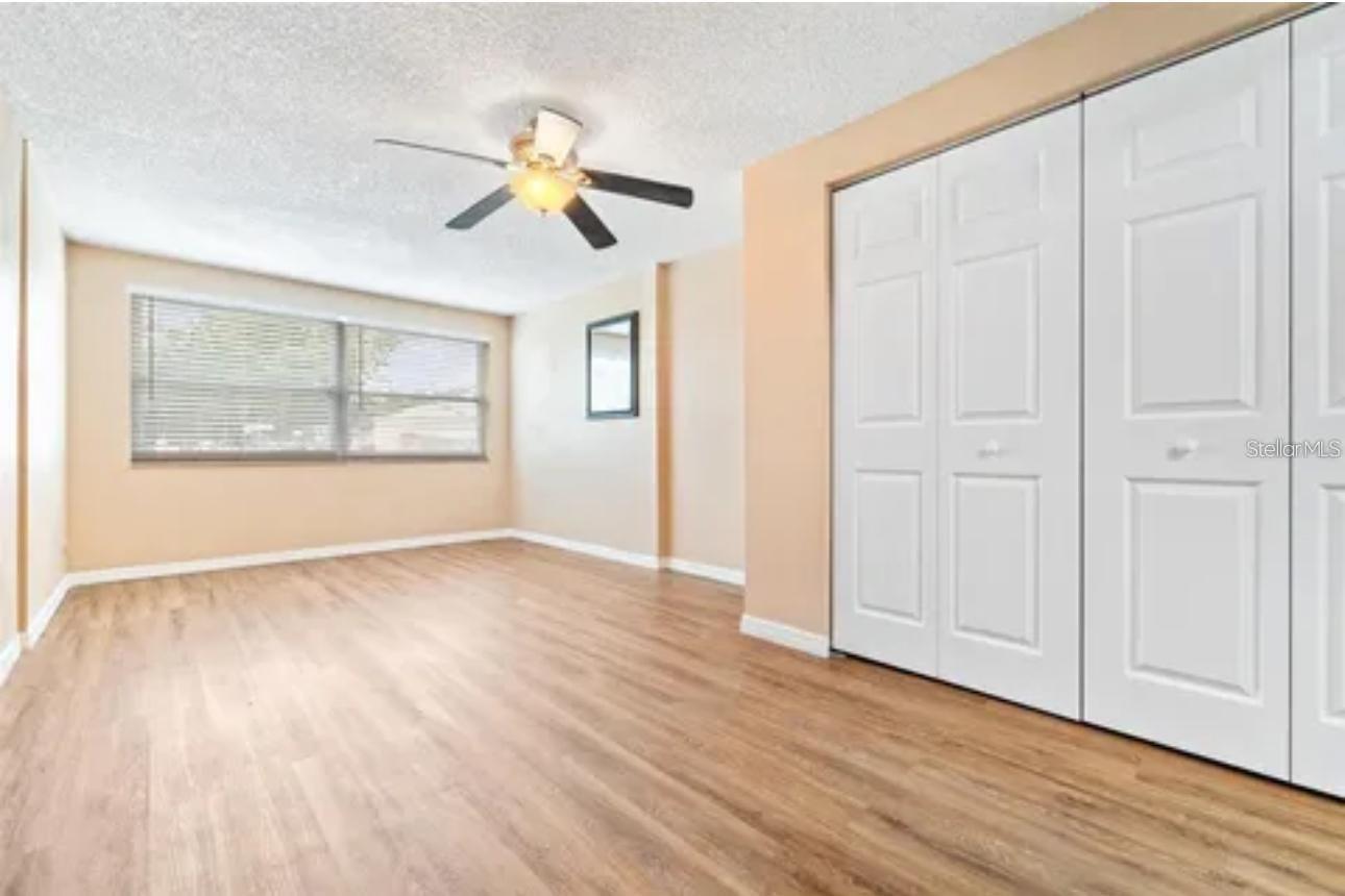 Image 7 of 13 For 16108 Foxfire Drive