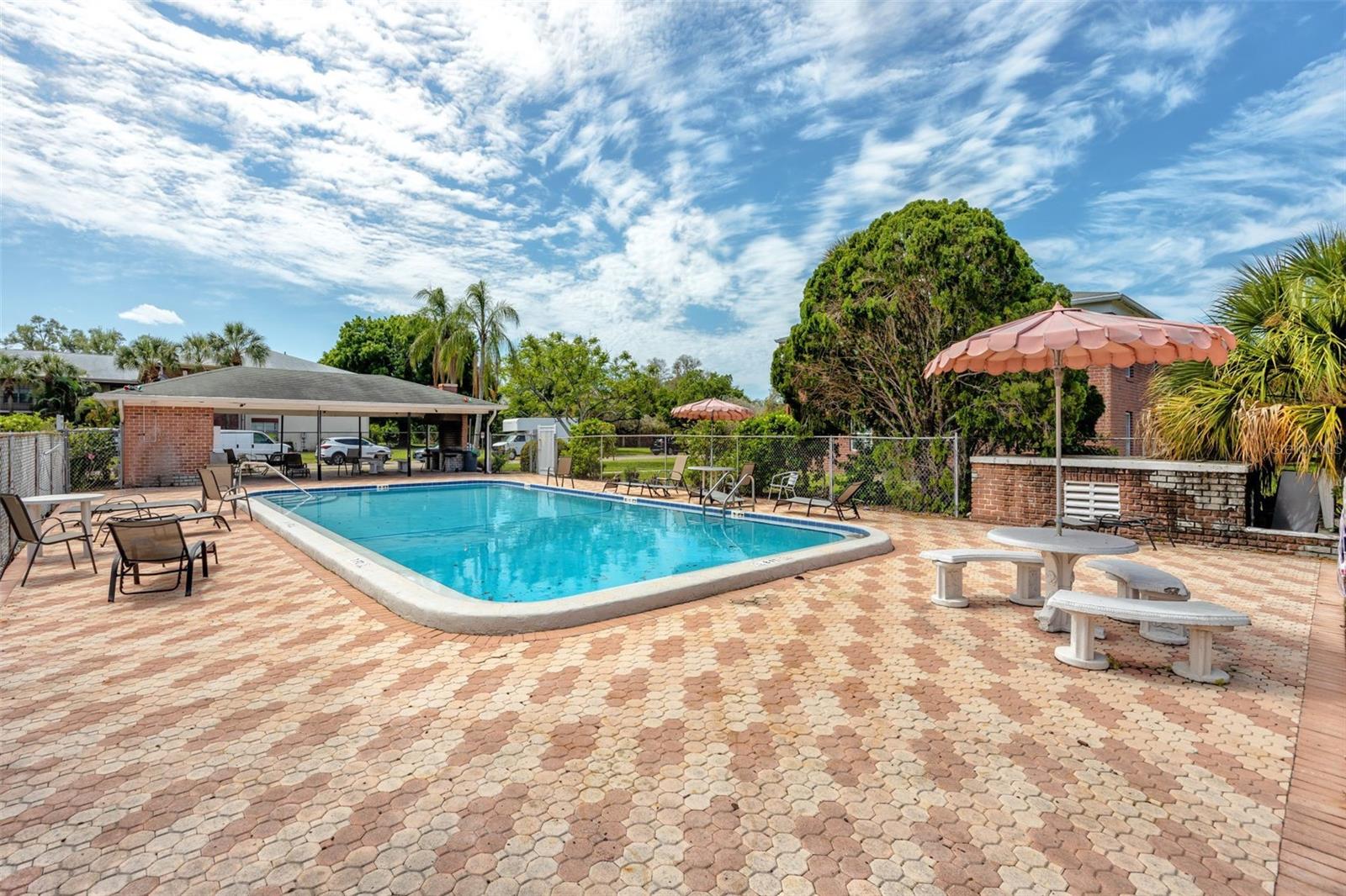 Details for 8345 13th Street N B, ST PETERSBURG, FL 33702