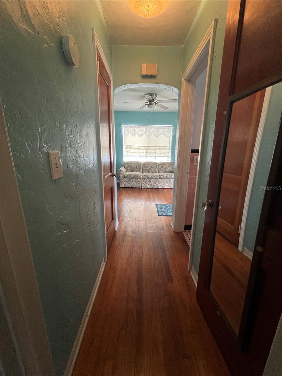 Image 10 of 22 For 1901 53rd Street S