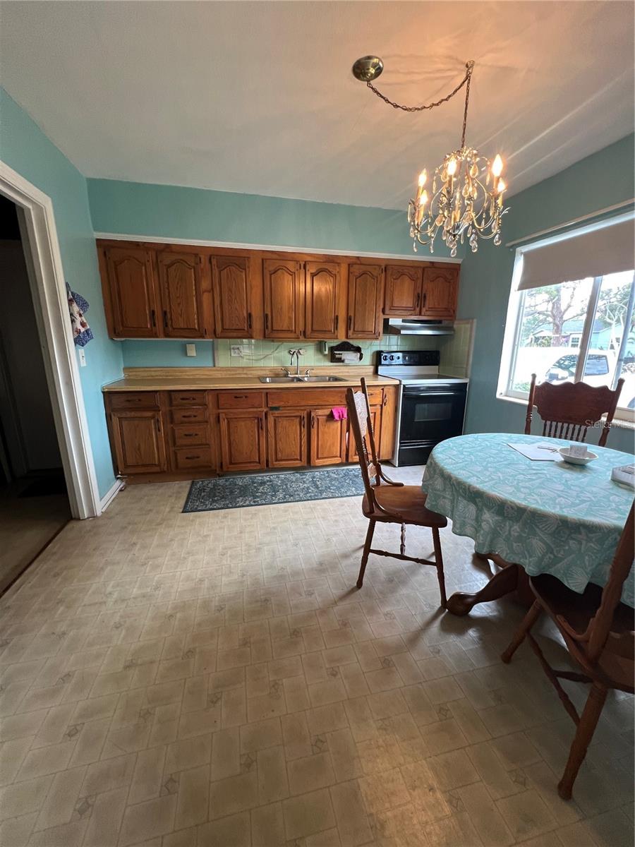 Image 5 of 22 For 1901 53rd Street S