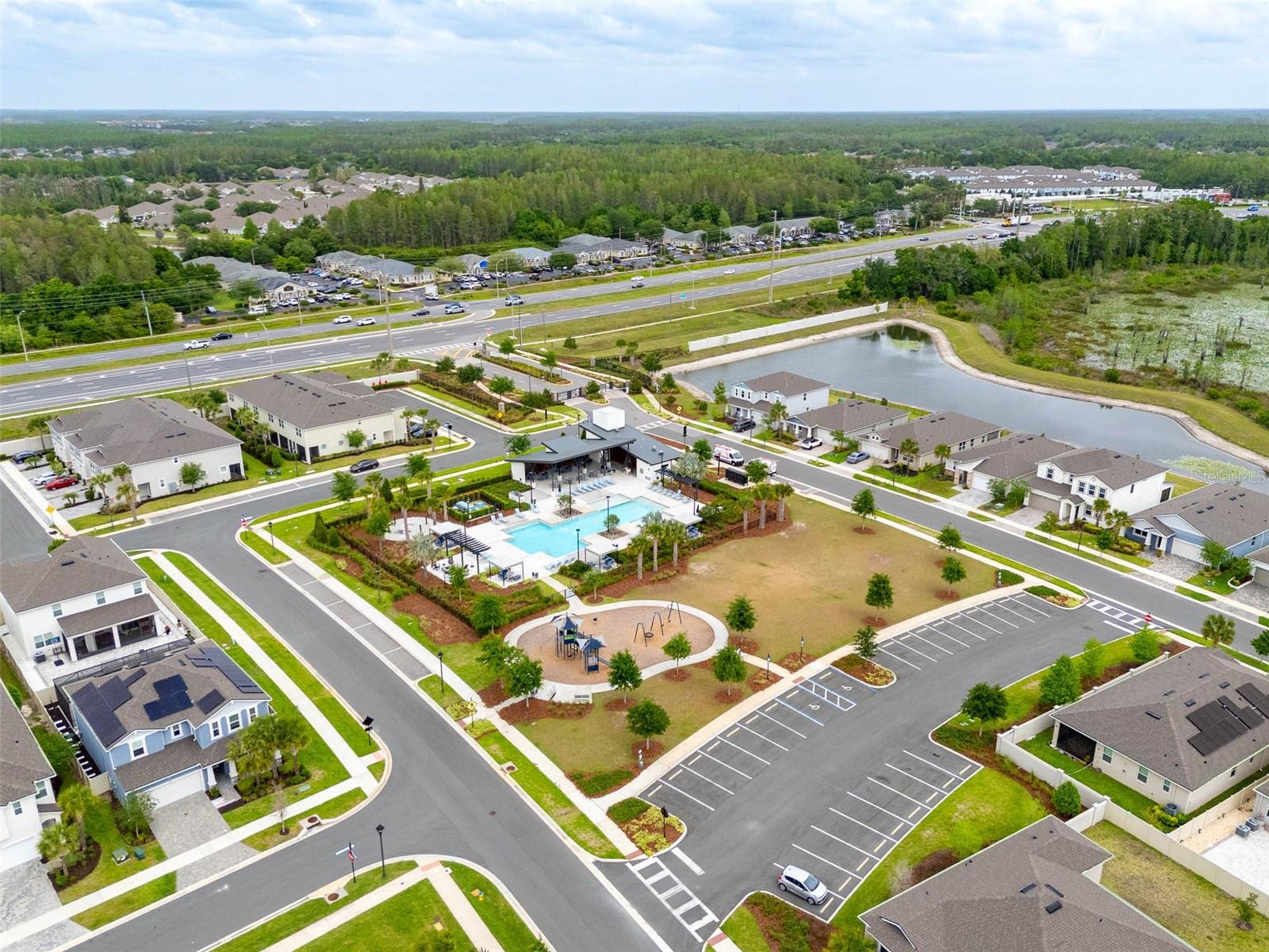 Listing photo id 45 for 2485 Morninglight Drive