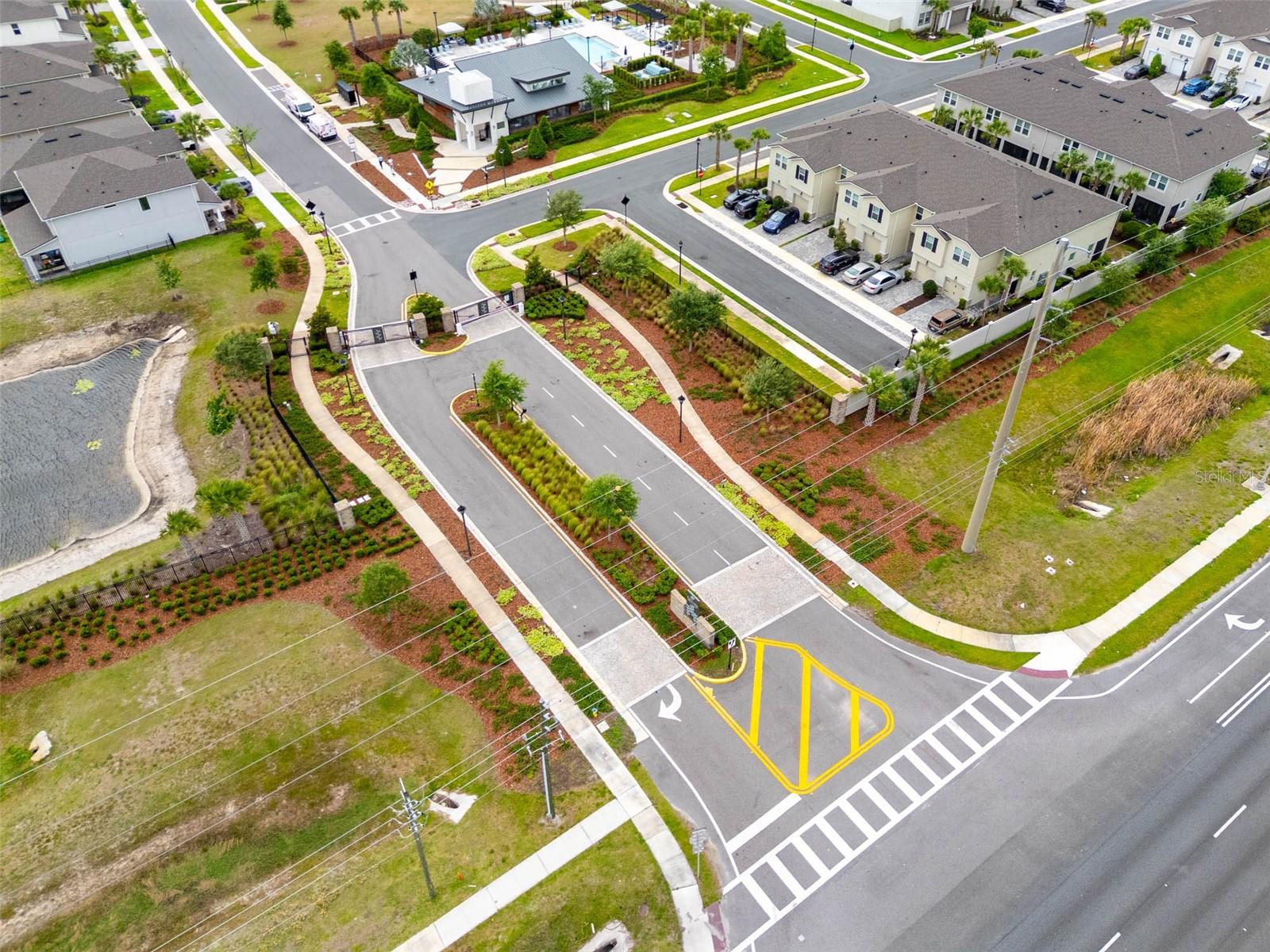 Listing photo id 50 for 2485 Morninglight Drive