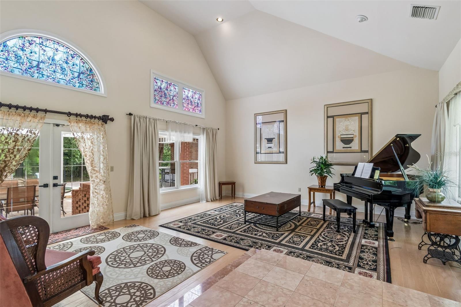 Image 15 of 100 For 3040 Turtle Brooke