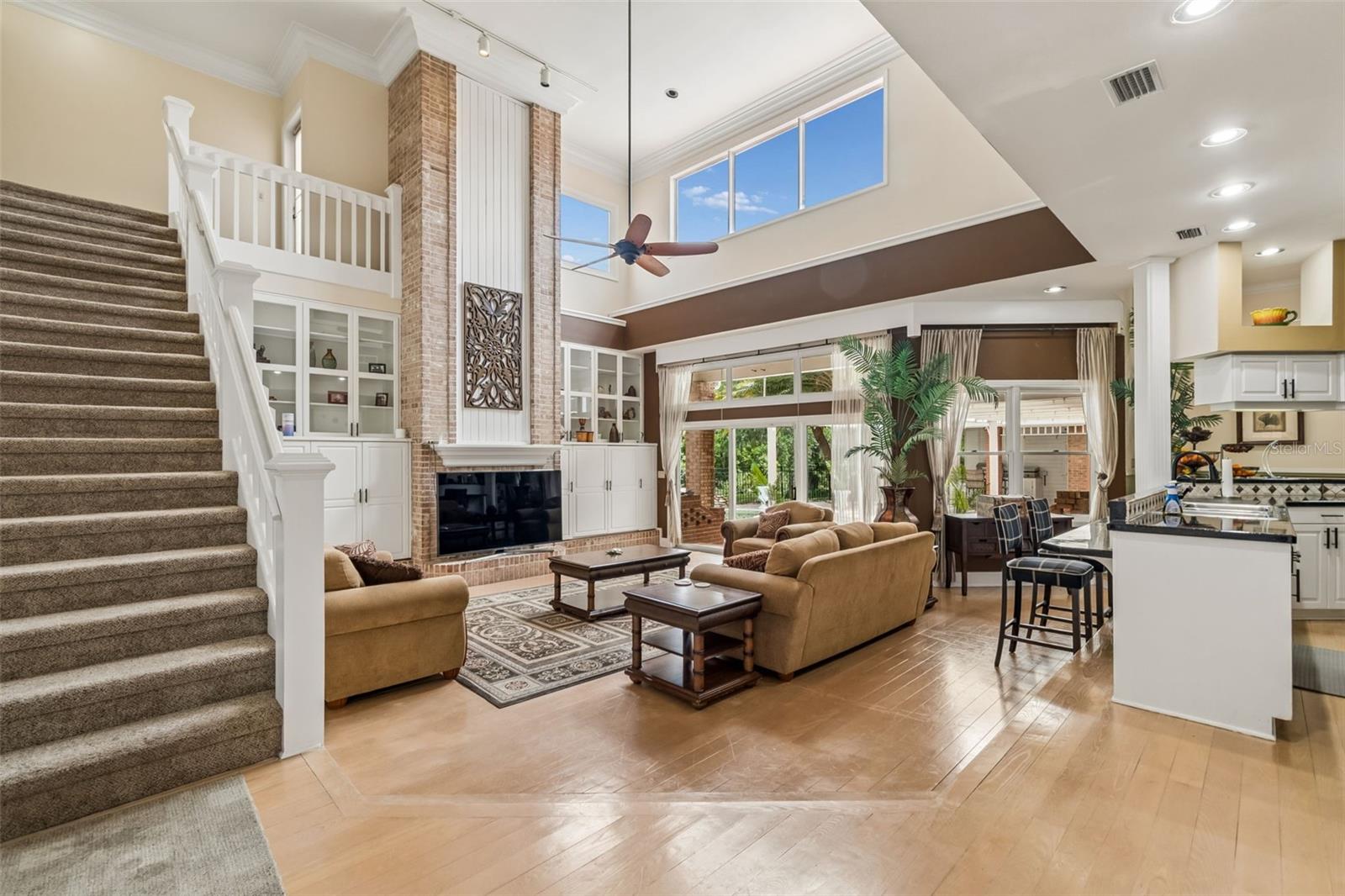 Image 3 of 100 For 3040 Turtle Brooke