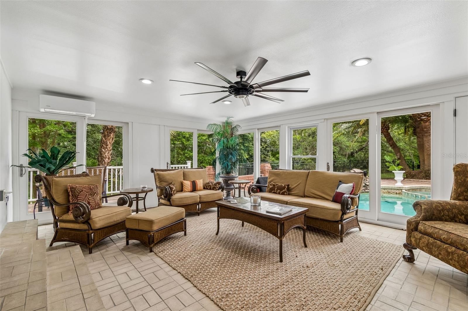 Image 31 of 100 For 3040 Turtle Brooke