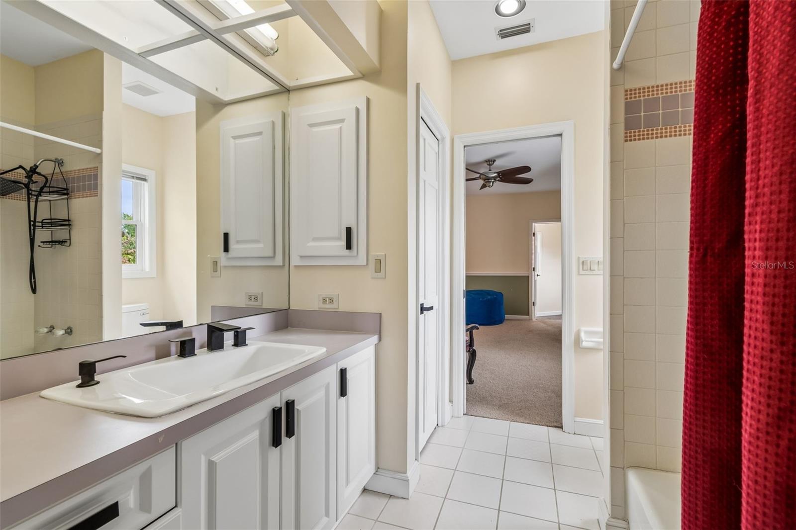 Image 44 of 100 For 3040 Turtle Brooke