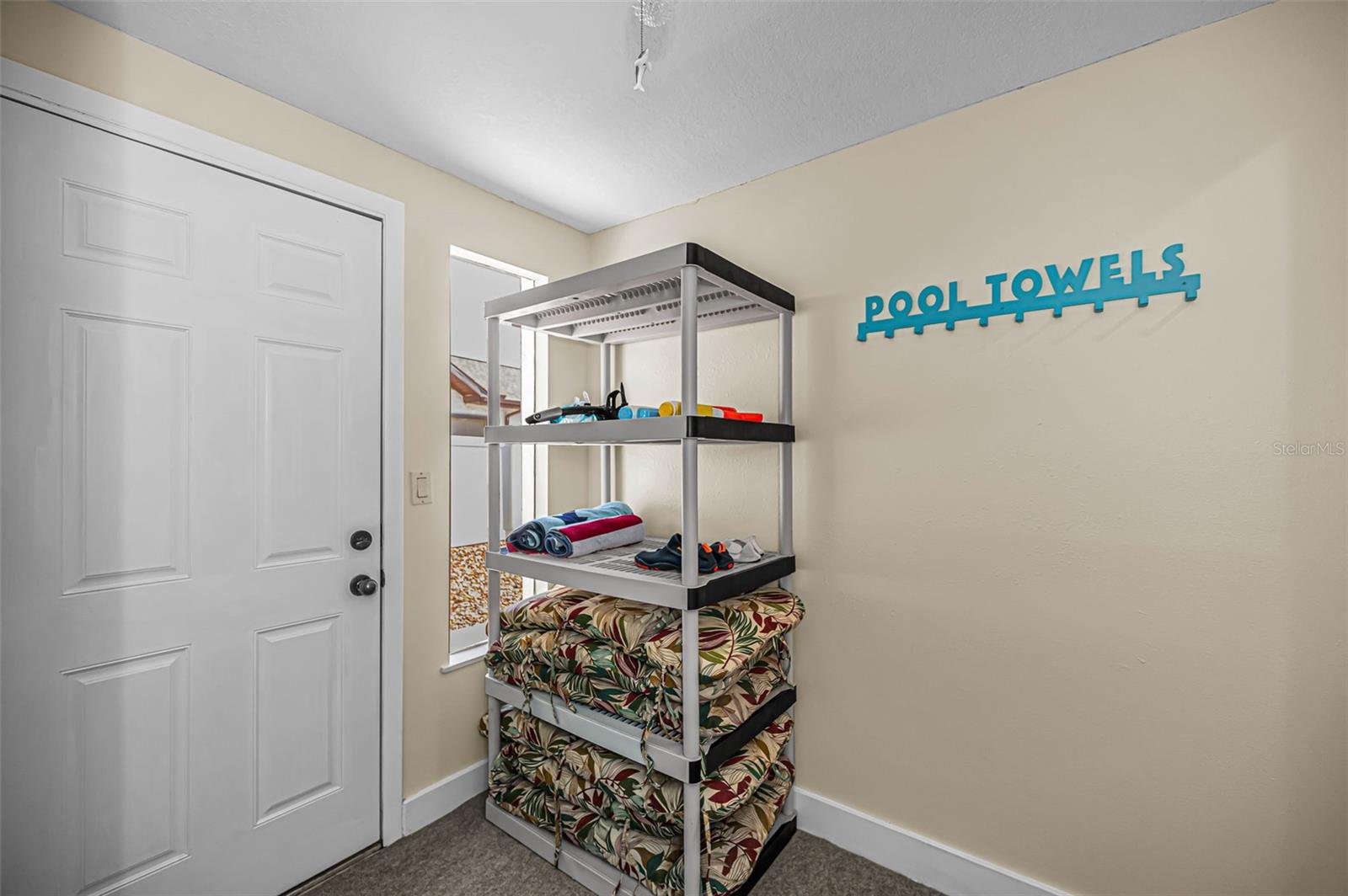 Listing photo id 42 for 3216 Harvest Moon Drive