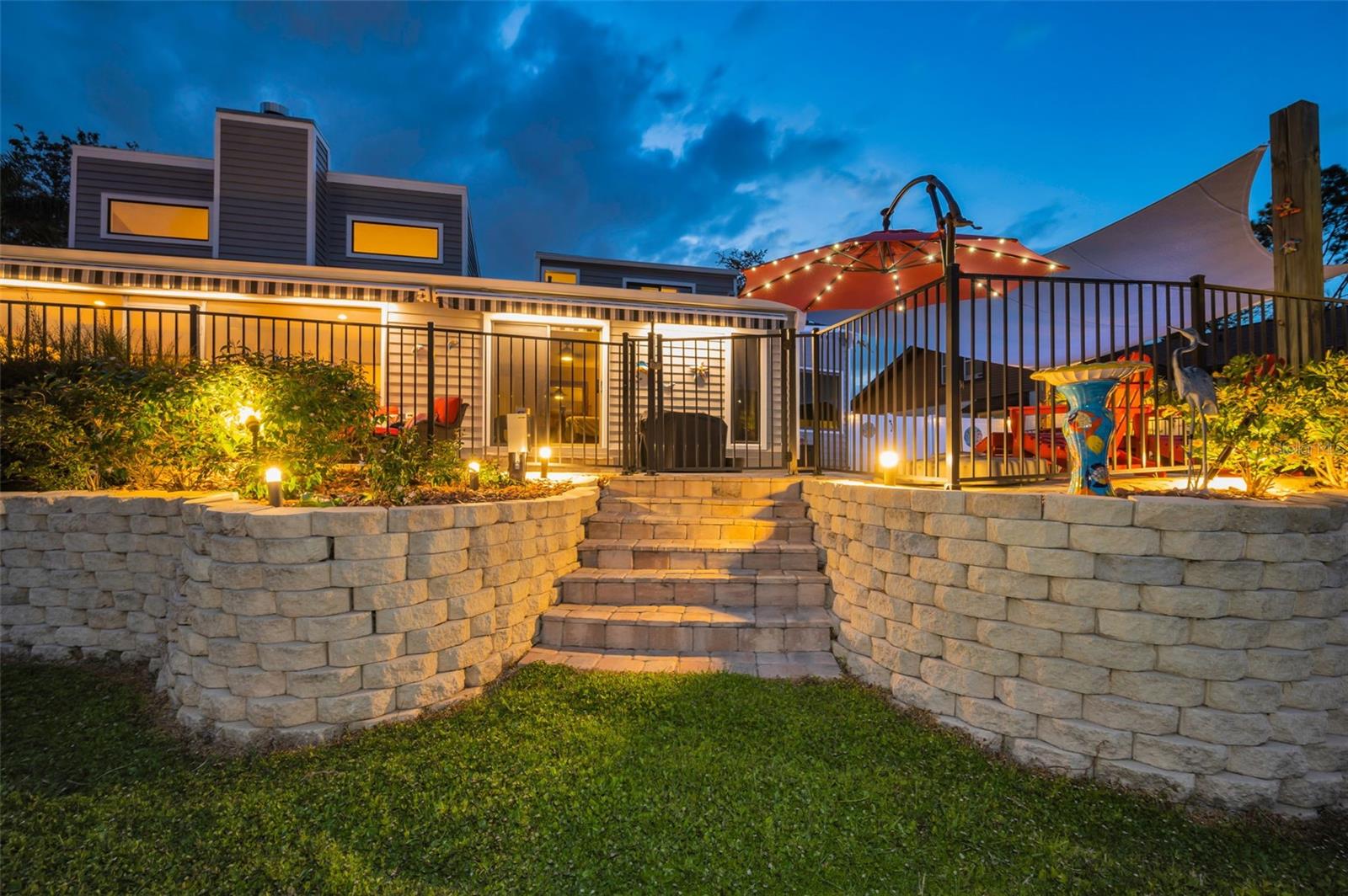 Listing photo id 70 for 3216 Harvest Moon Drive