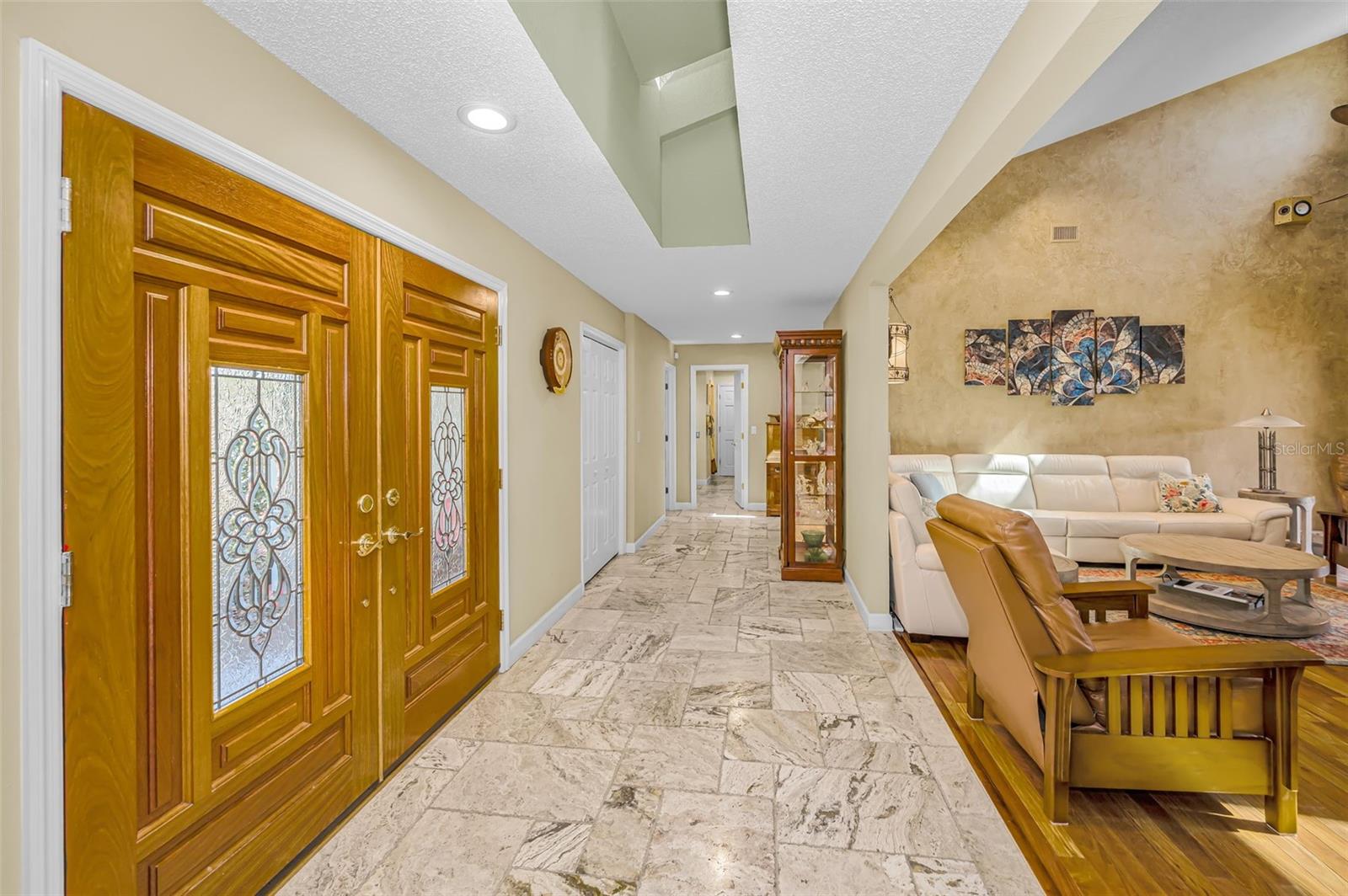 Listing photo id 7 for 3216 Harvest Moon Drive