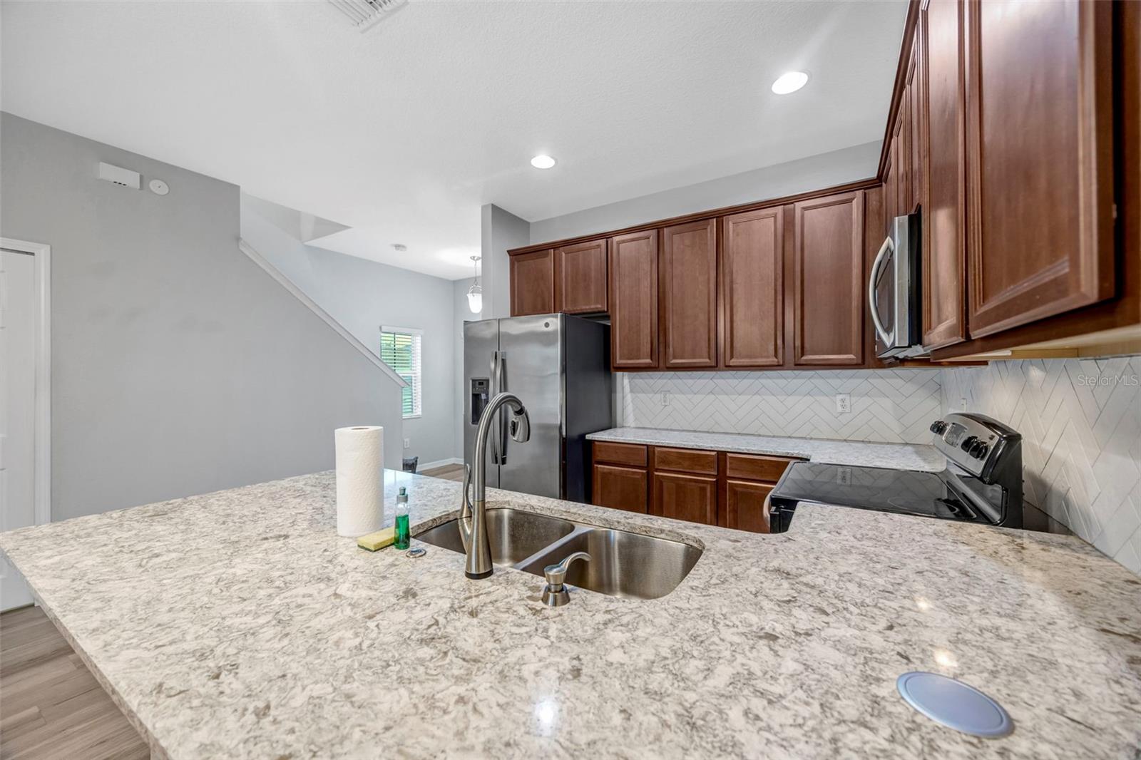 Image 10 of 61 For 6705 Holly Heath Drive