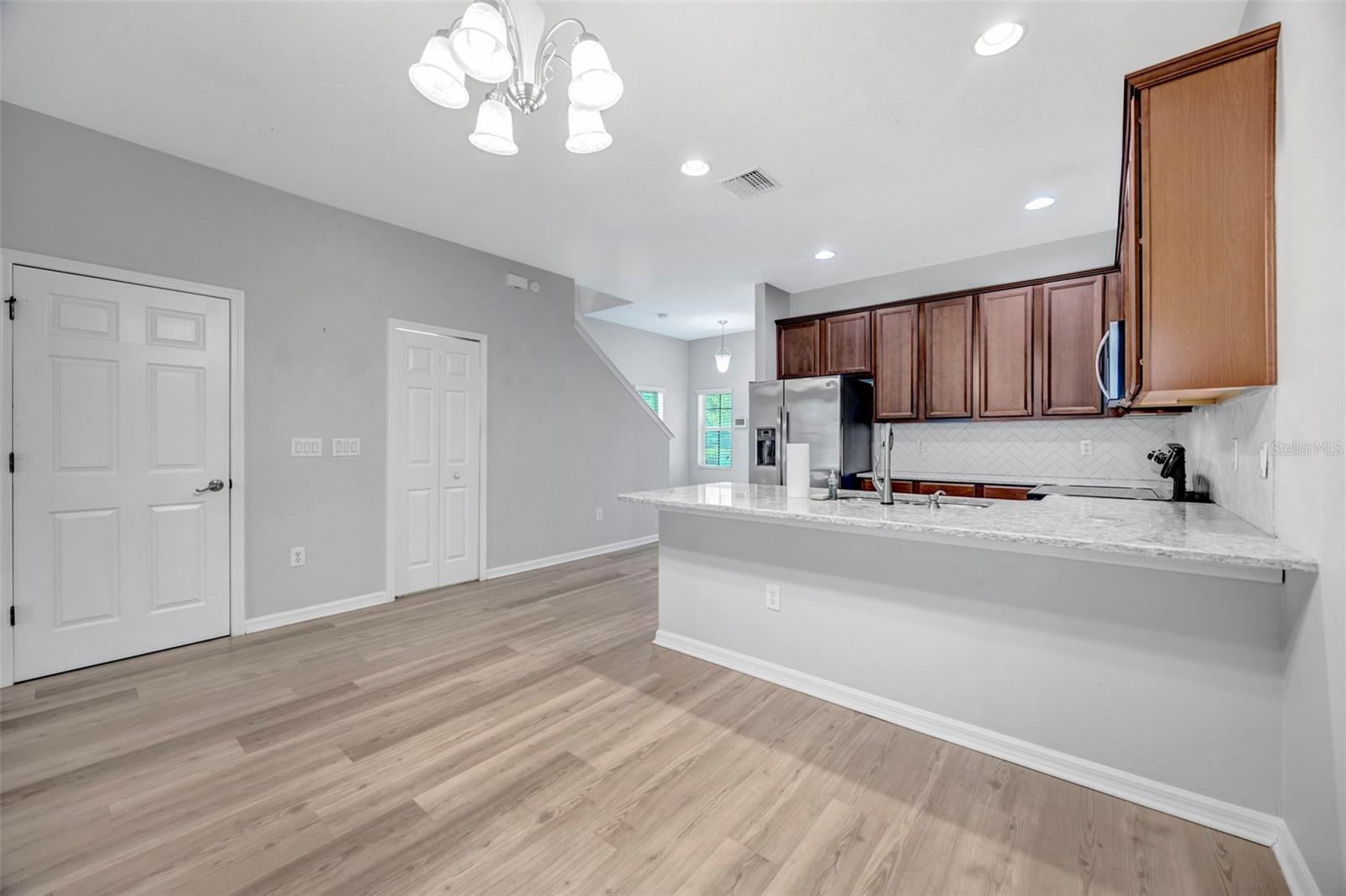 Image 20 of 61 For 6705 Holly Heath Drive