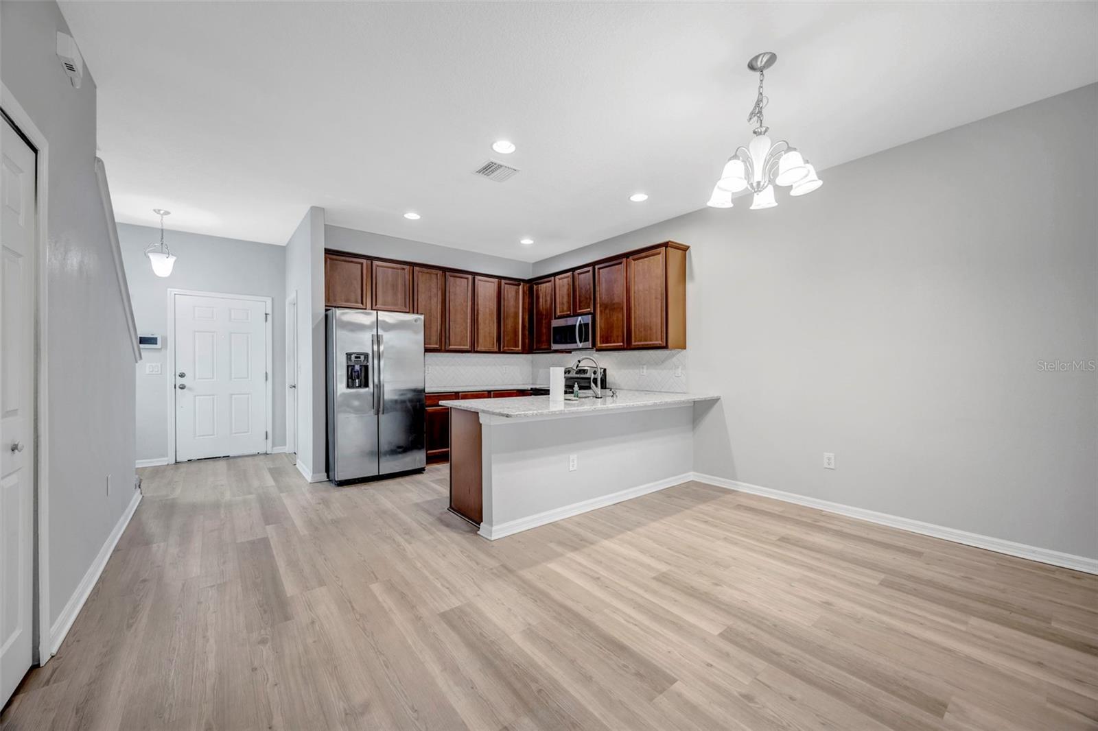 Image 21 of 61 For 6705 Holly Heath Drive