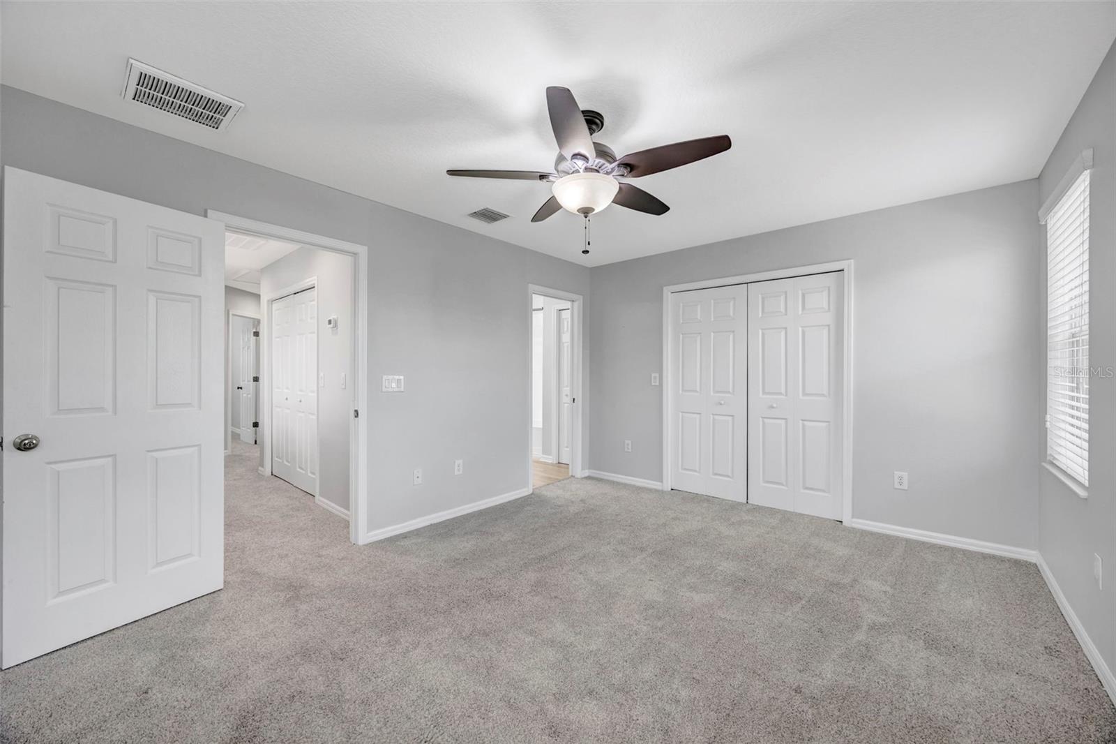 Image 23 of 61 For 6705 Holly Heath Drive